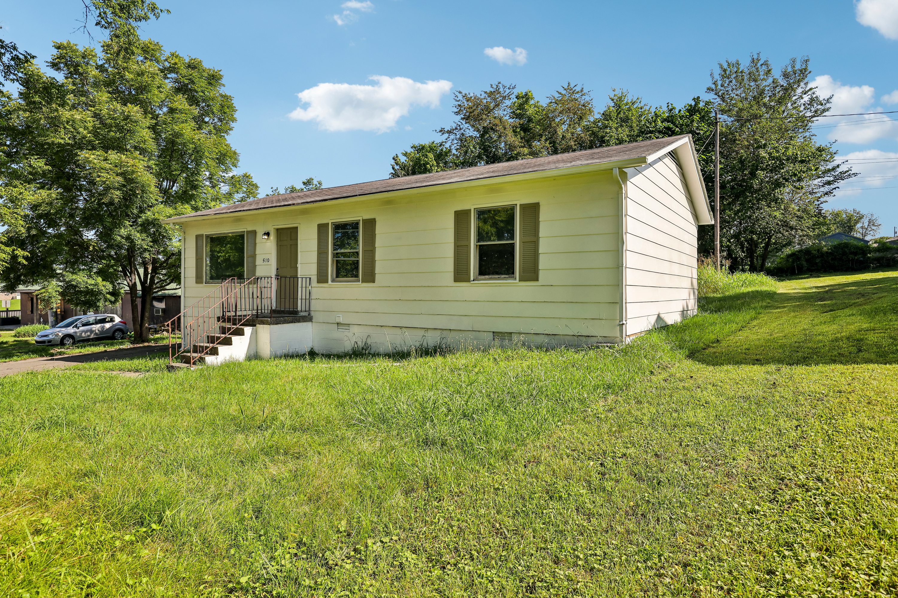 Photo 20 of 23 of 510 W Adams St, Woodbury, TN