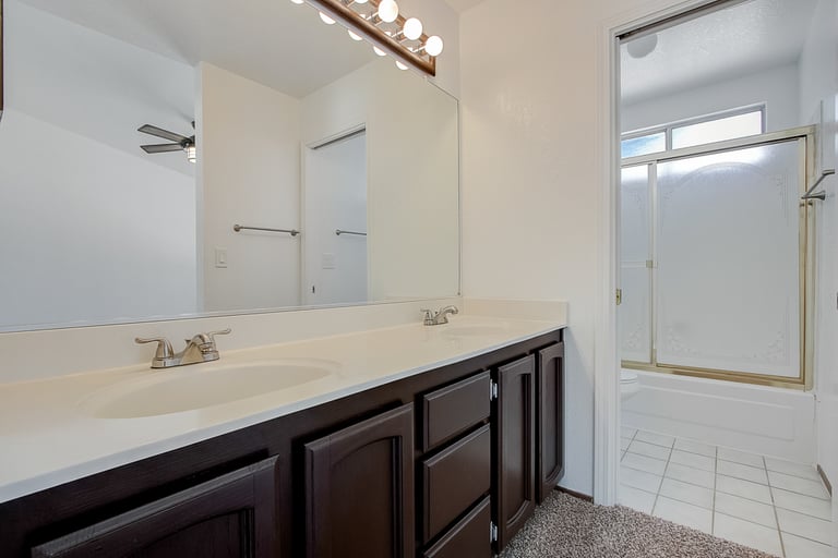 Photo 9 of 33 - 4205 Gold Ridge Way, Antelope, CA 95843