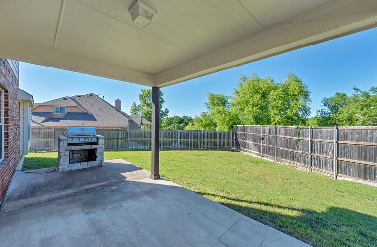 Photo 29 of 30 - 7404 Rocky Ford Rd, Fort Worth, TX 76179