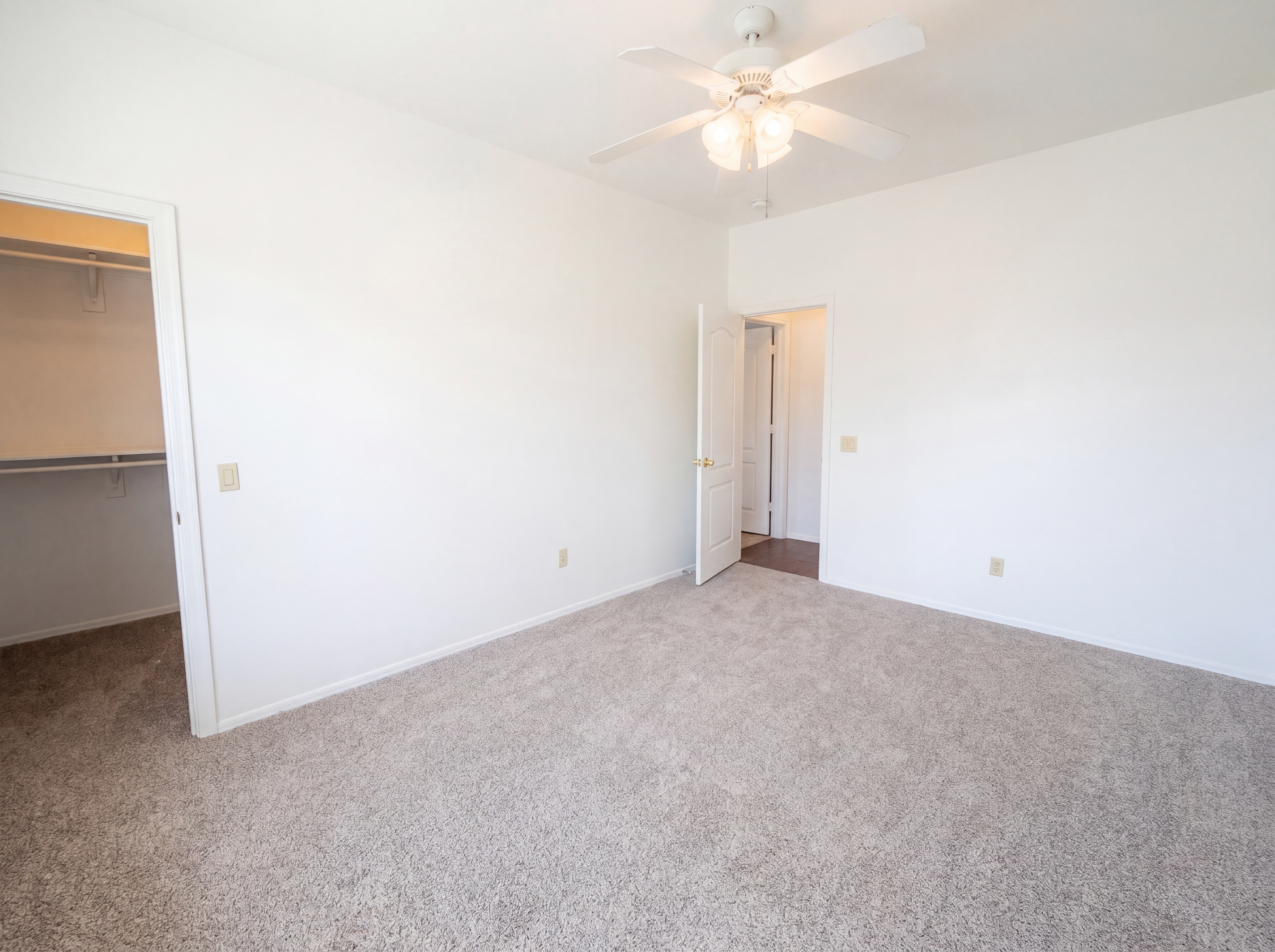 Photo 12 of 32 of 29918 N 225th Ave, Wittmann, AZ