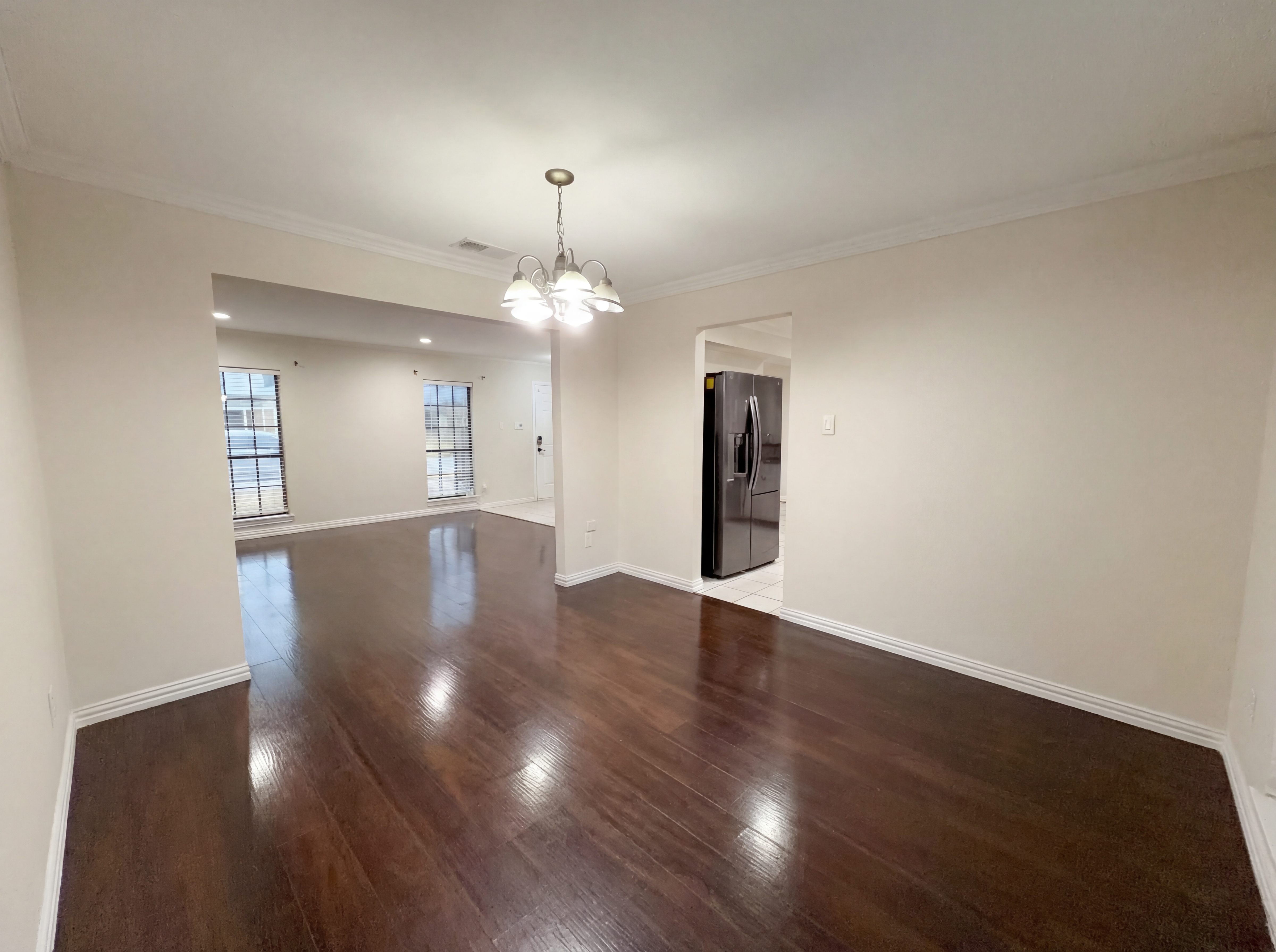 Photo 9 of 31 of 1951 Pin Oak Dr, Flower Mound, TX