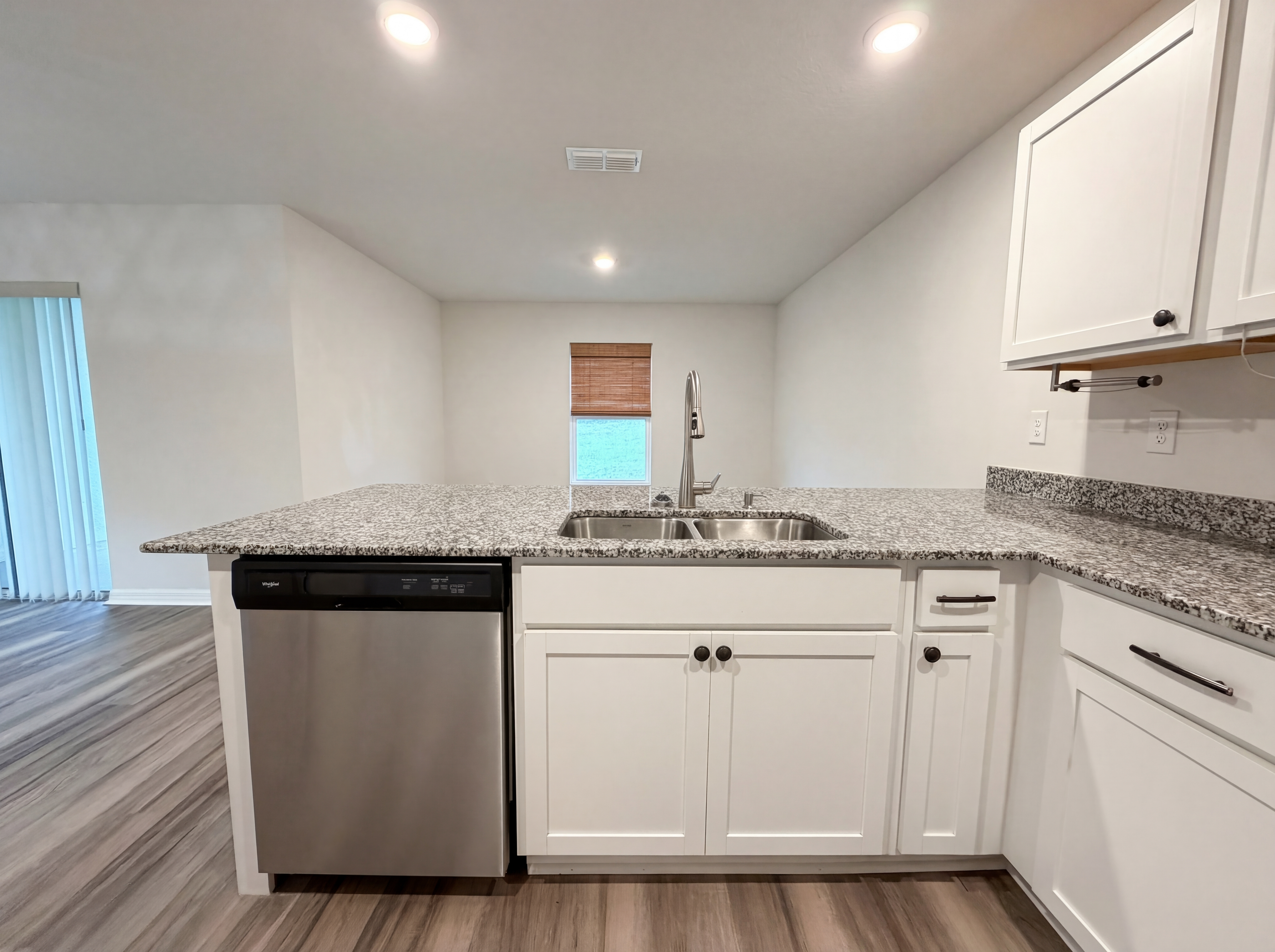 Photo 11 of 17 of 171 River Ridge Pl, Welaka, FL