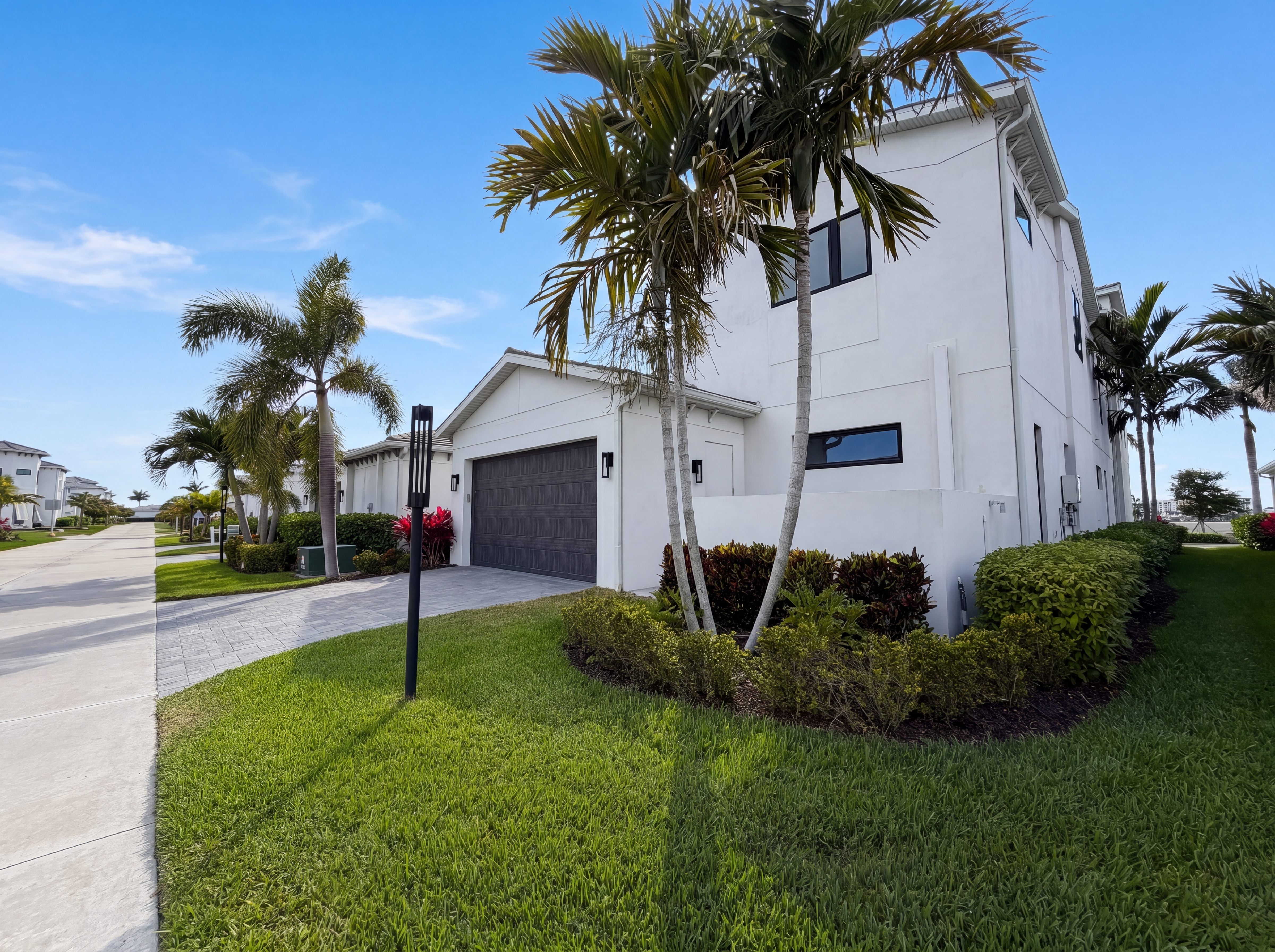 Photo 40 of 43 of 5911 Redbay Blvd, Bradenton, FL