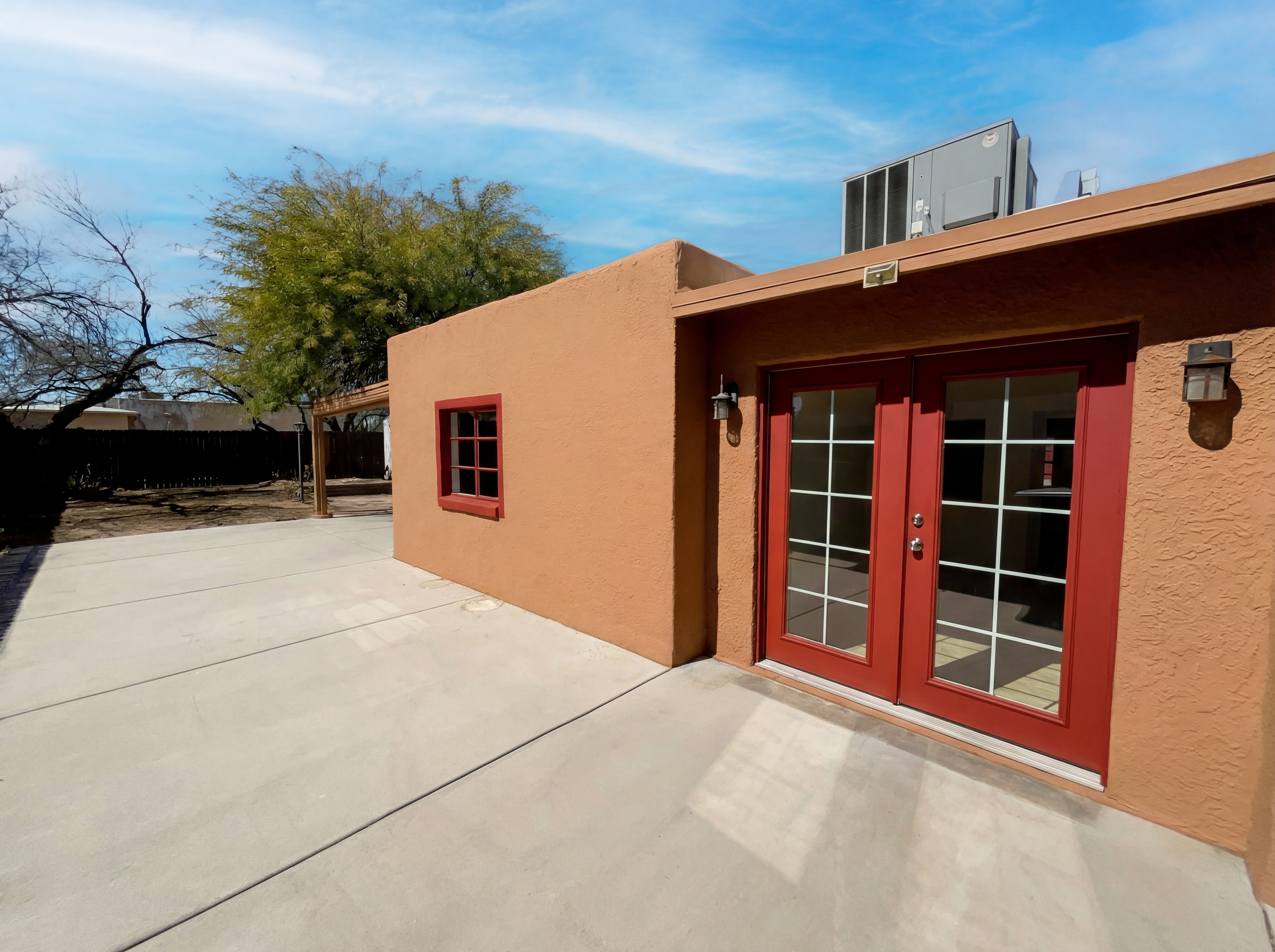 Photo 17 of 21 of 643 N Catalina Ave, Tucson, AZ