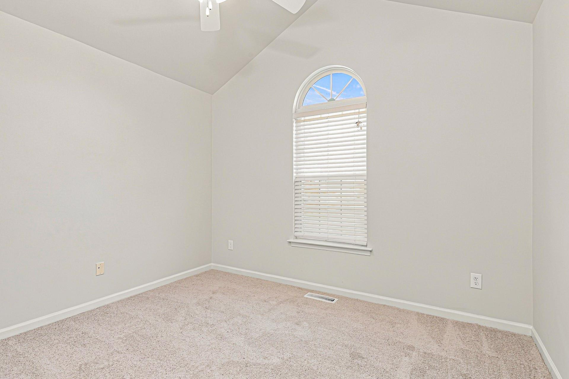 Photo 13 of 20 of 503 Plateau Dr, Greenville, NC