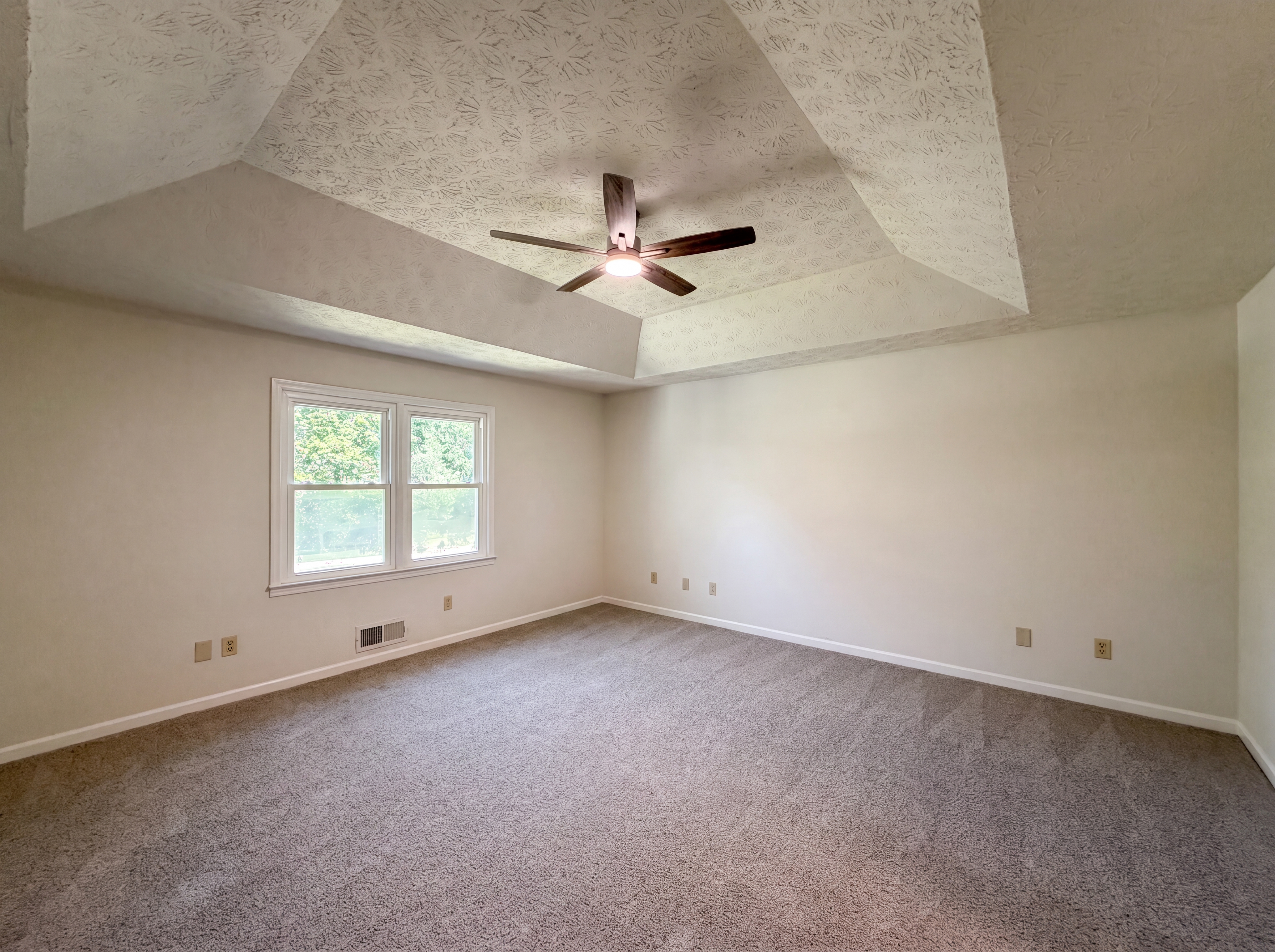 Photo 17 of 28 of 115 Briarwood Pl, Stockbridge, GA