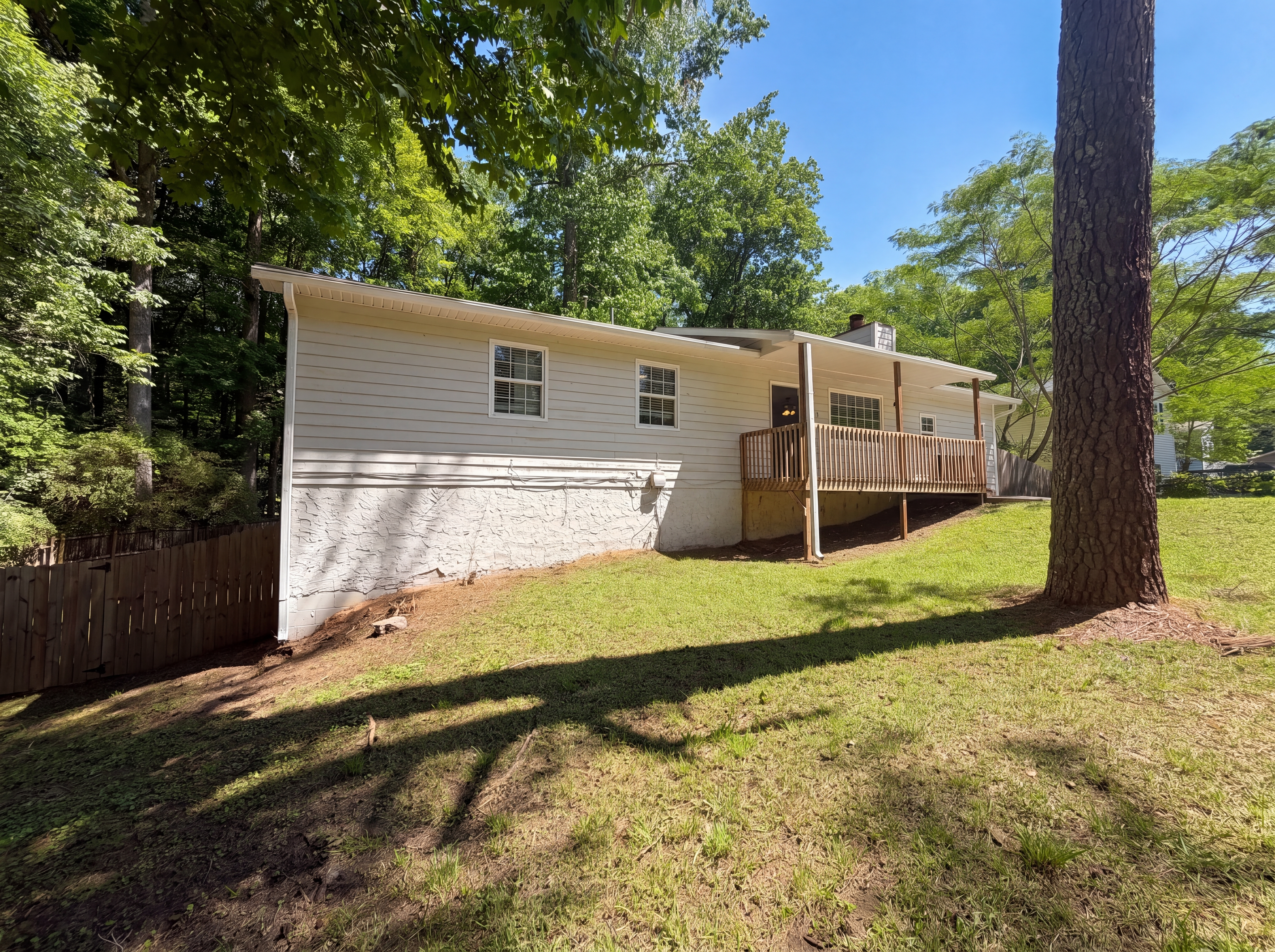 Photo 18 of 22 of 3000 Wilkes Plantation Way, Douglasville, GA