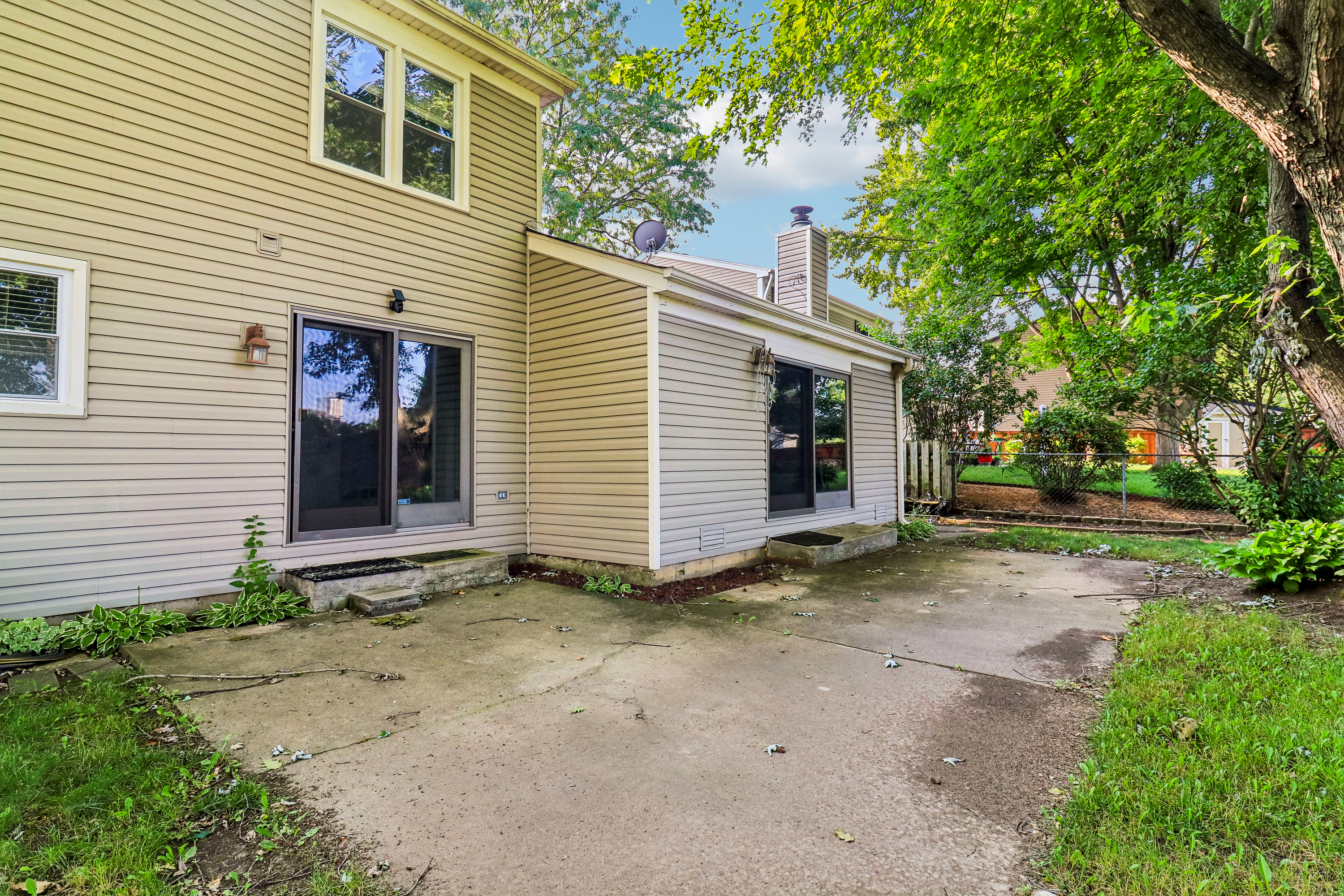 Photo 8 of 39 of 702 Buffalo Cir, Carol Stream, IL
