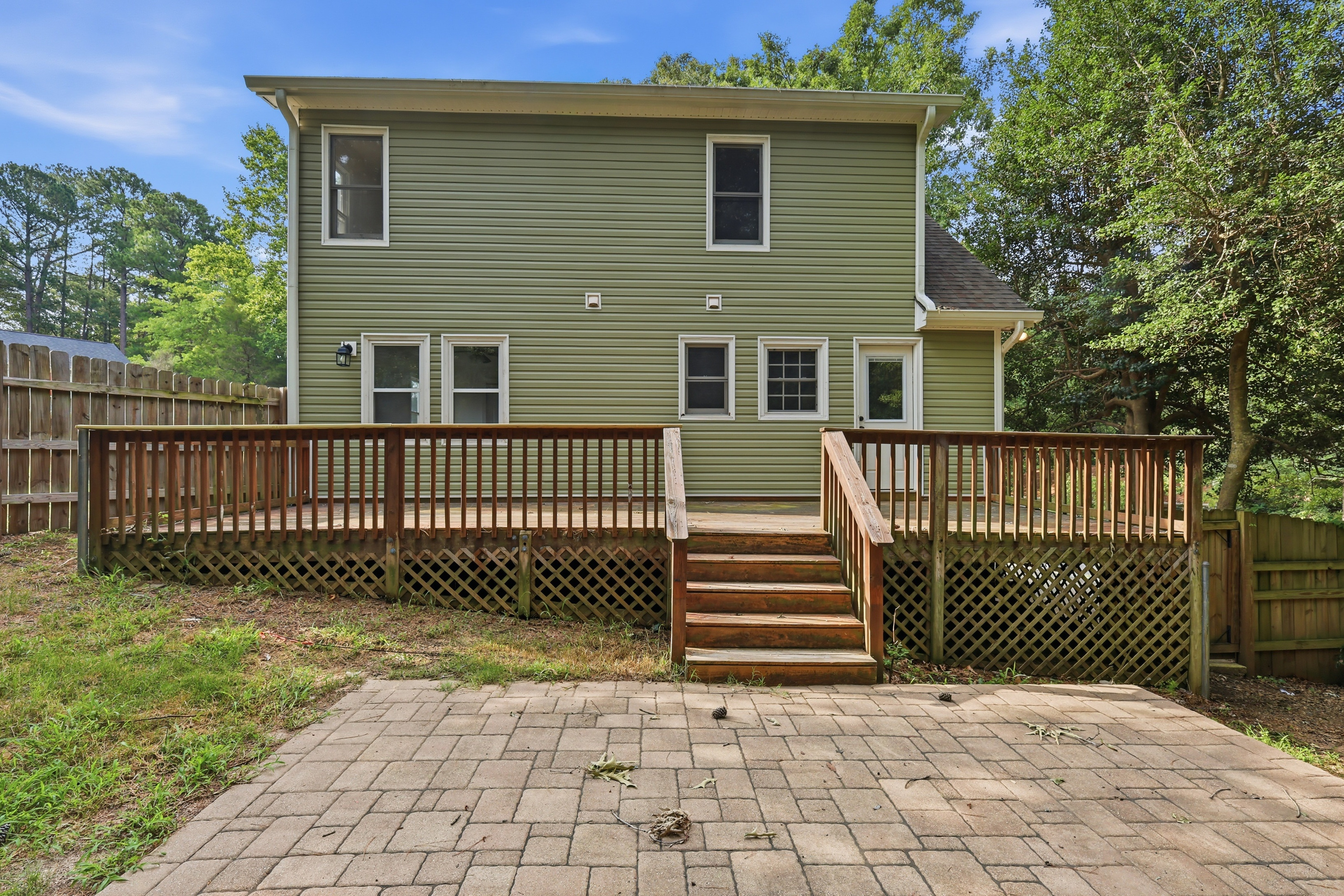 Photo 5 of 34 of 2300 Ruddy Rd, Raleigh, NC