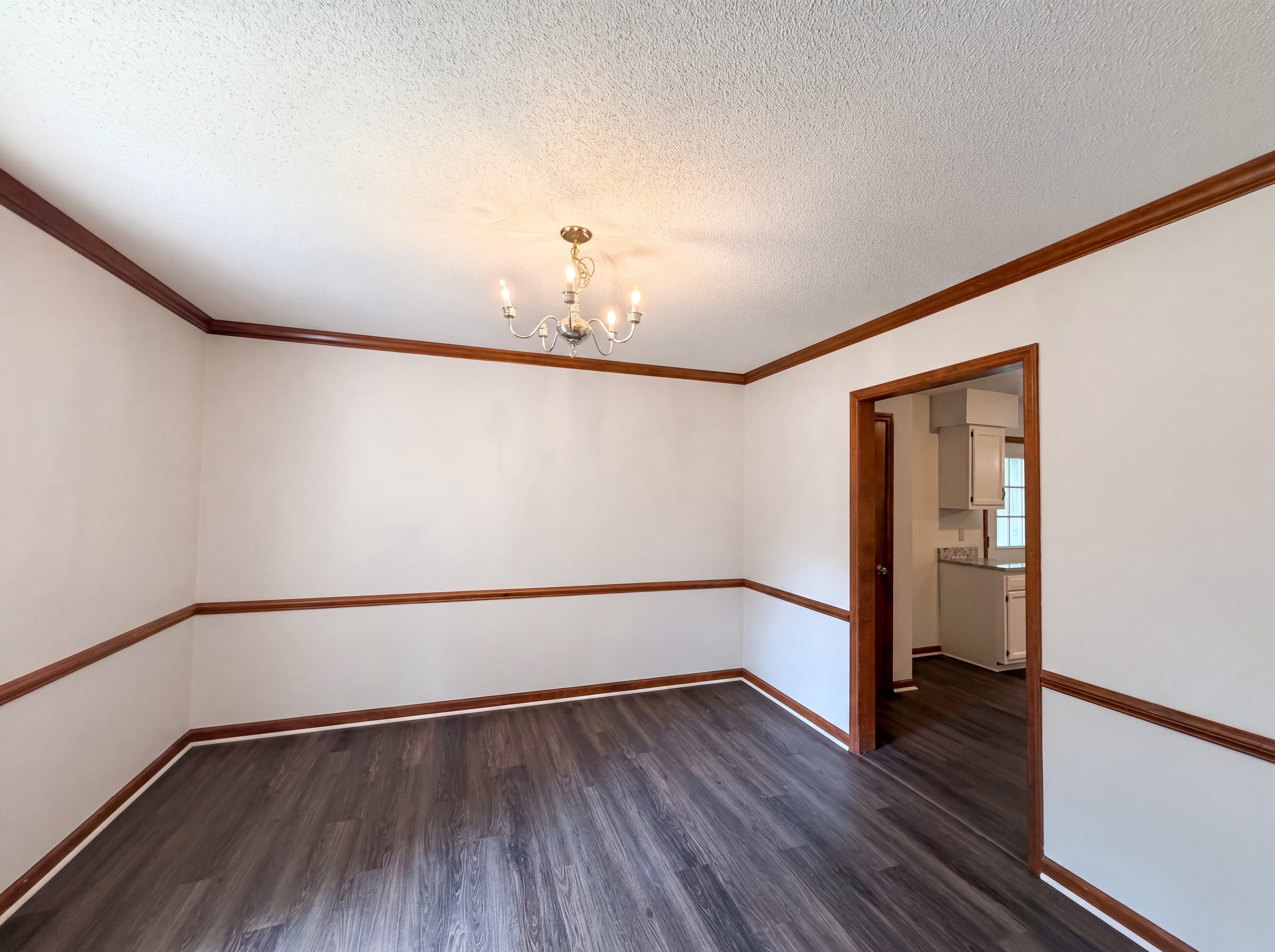 Photo 6 of 16 of 9425 Cartersville Ct, Raleigh, NC