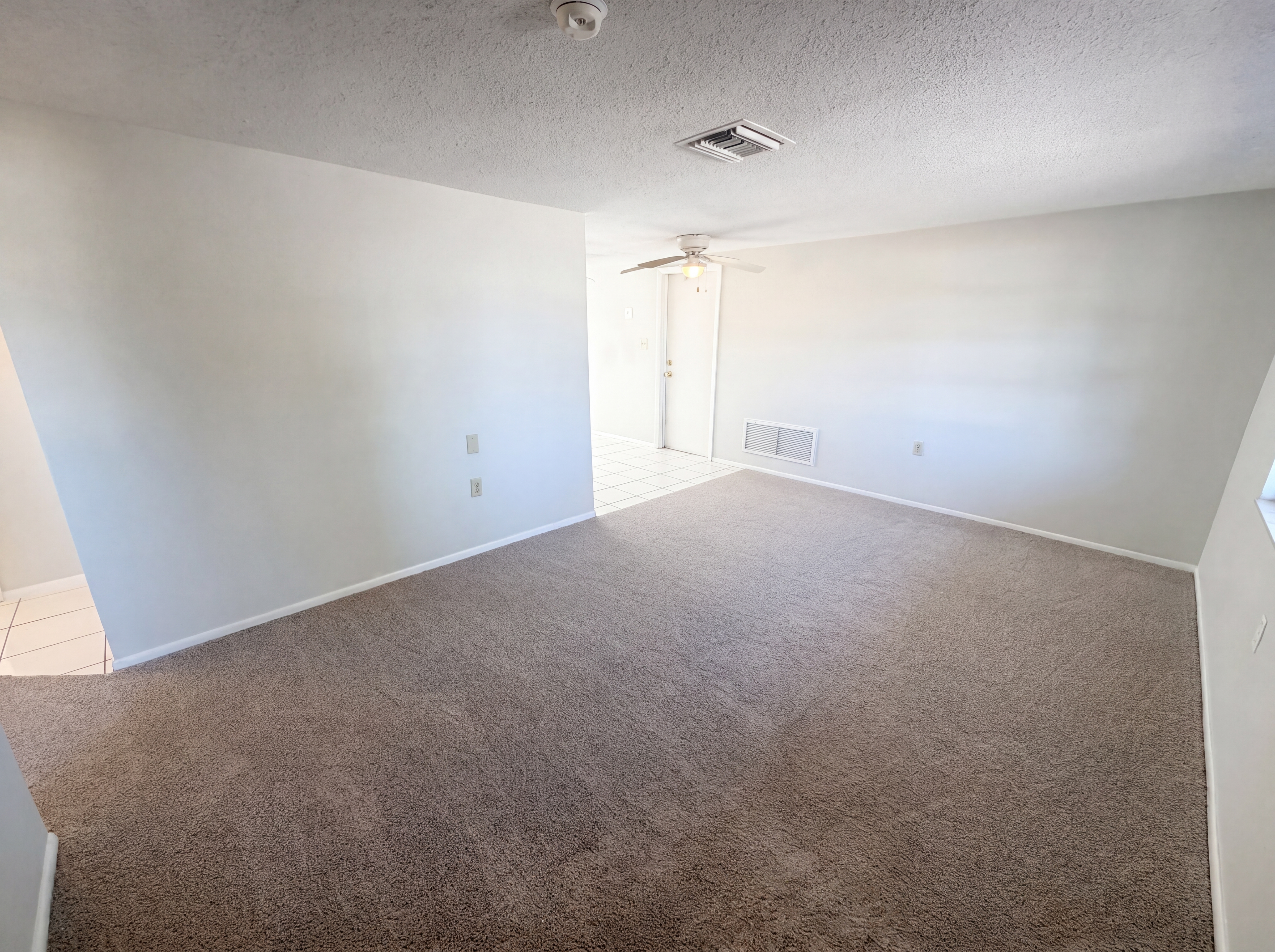 Photo 13 of 26 of 9236 Mark Twain Ln, Port Richey, FL