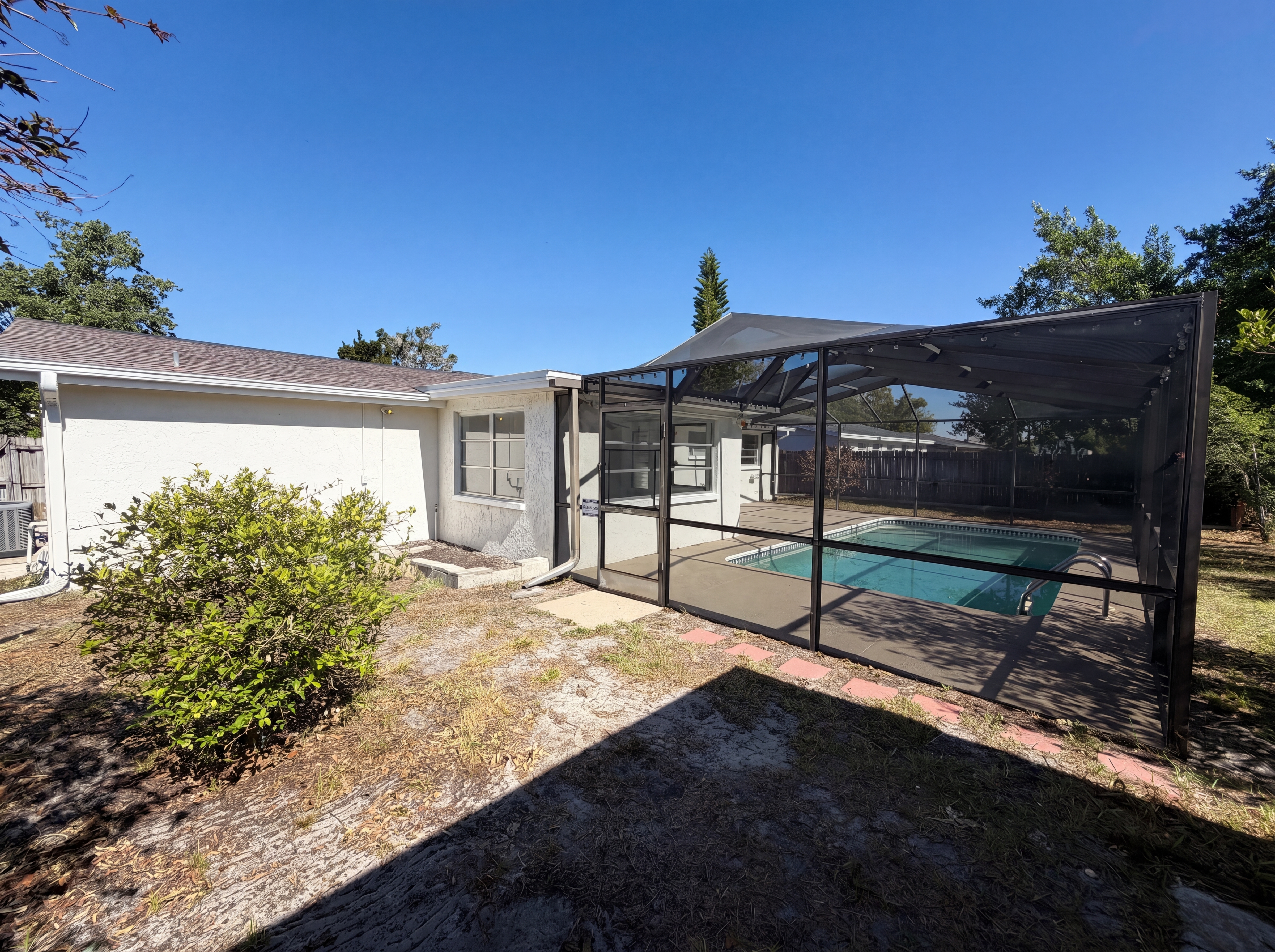 Photo 5 of 26 of 9236 Mark Twain Ln, Port Richey, FL