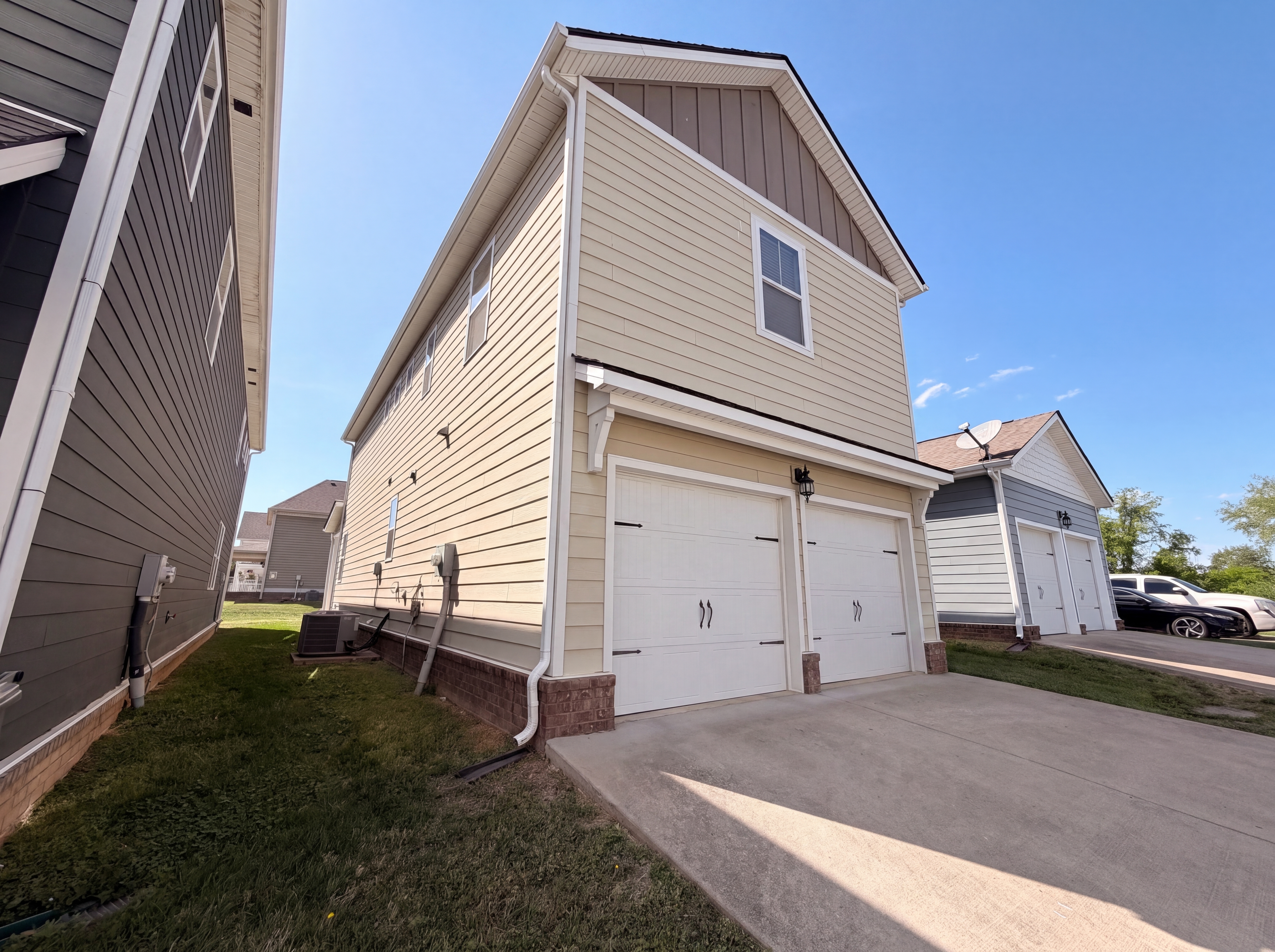 Photo 18 of 21 of 415 Prestige Ct, Pleasant View, TN