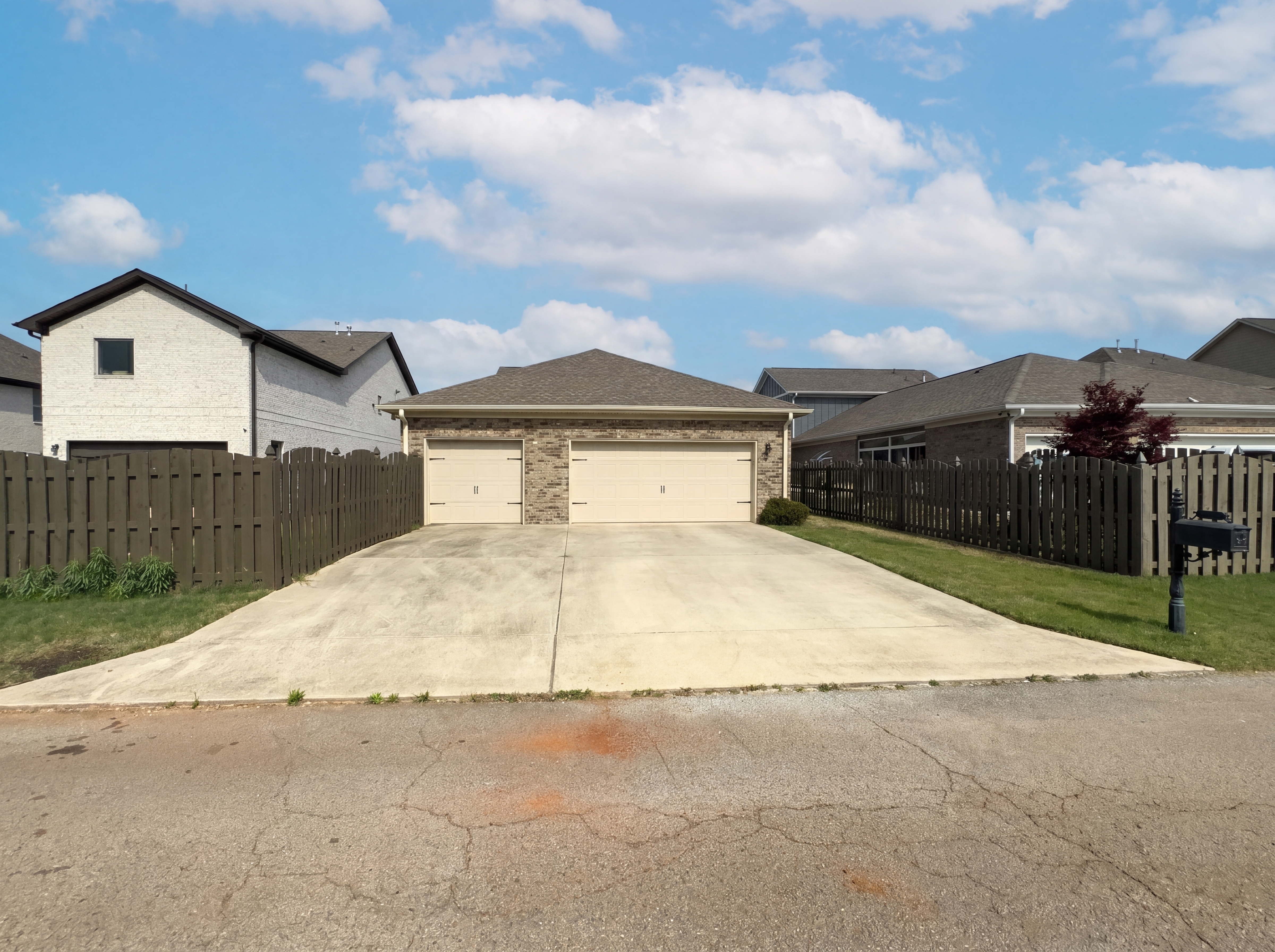 Photo 23 of 25 of 24 Silky Oak Cir SW, Huntsville, AL
