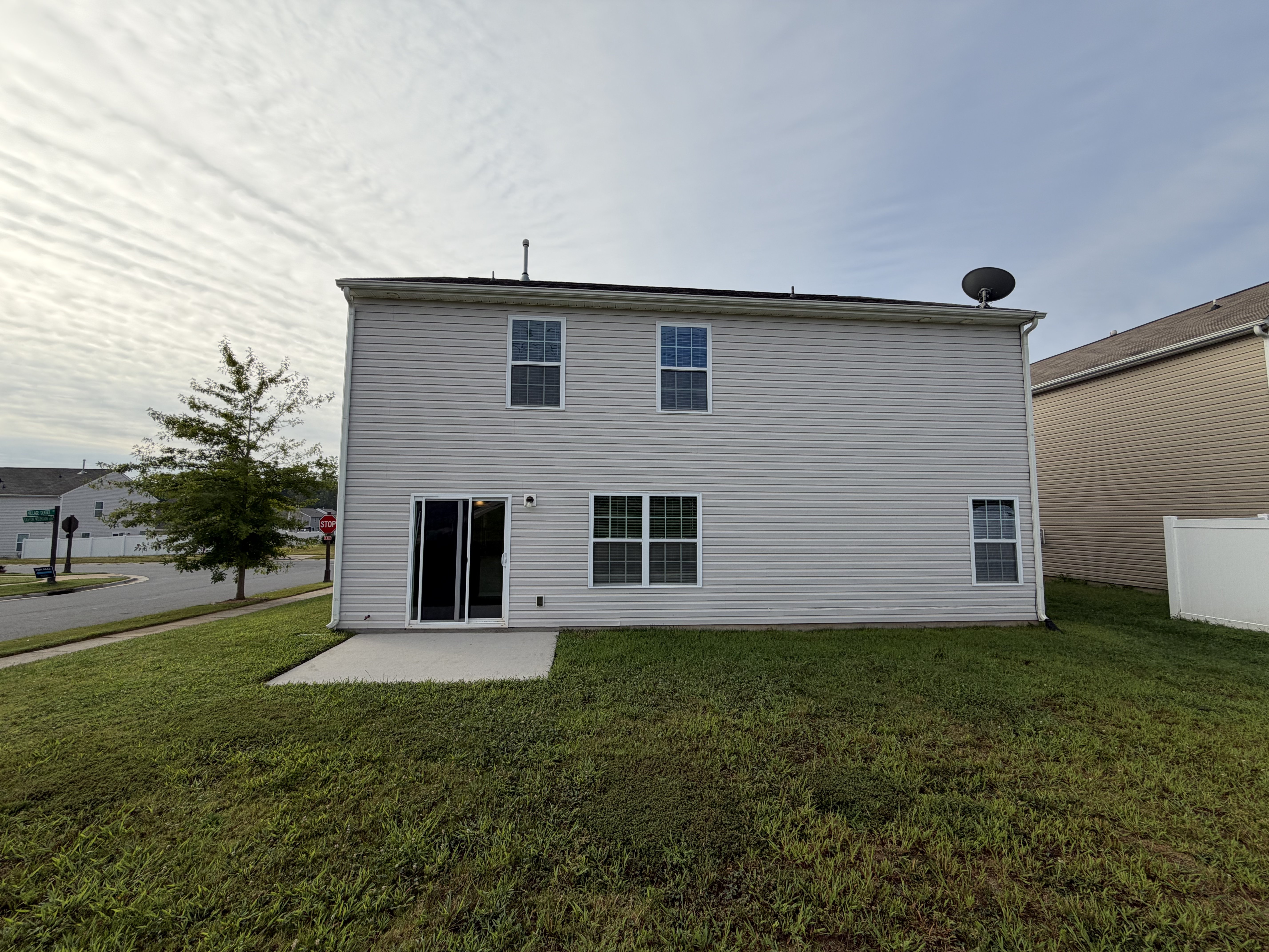 Photo 5 of 21 of 1554 Gaston Mountain Dr, Dallas, NC