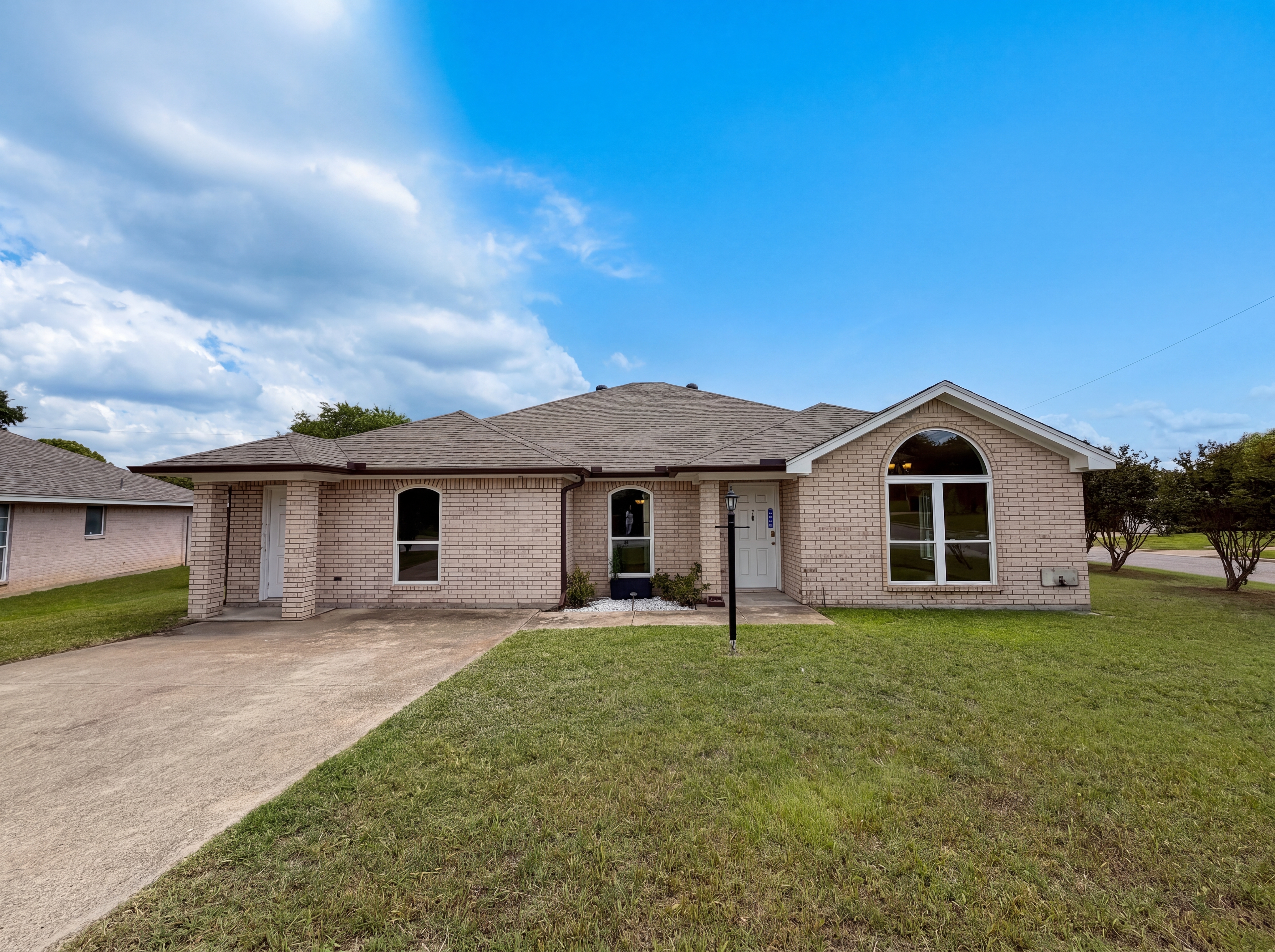 Photo 21 of 22 of 4700 Maryannes Meadow Dr, Fort Worth, TX