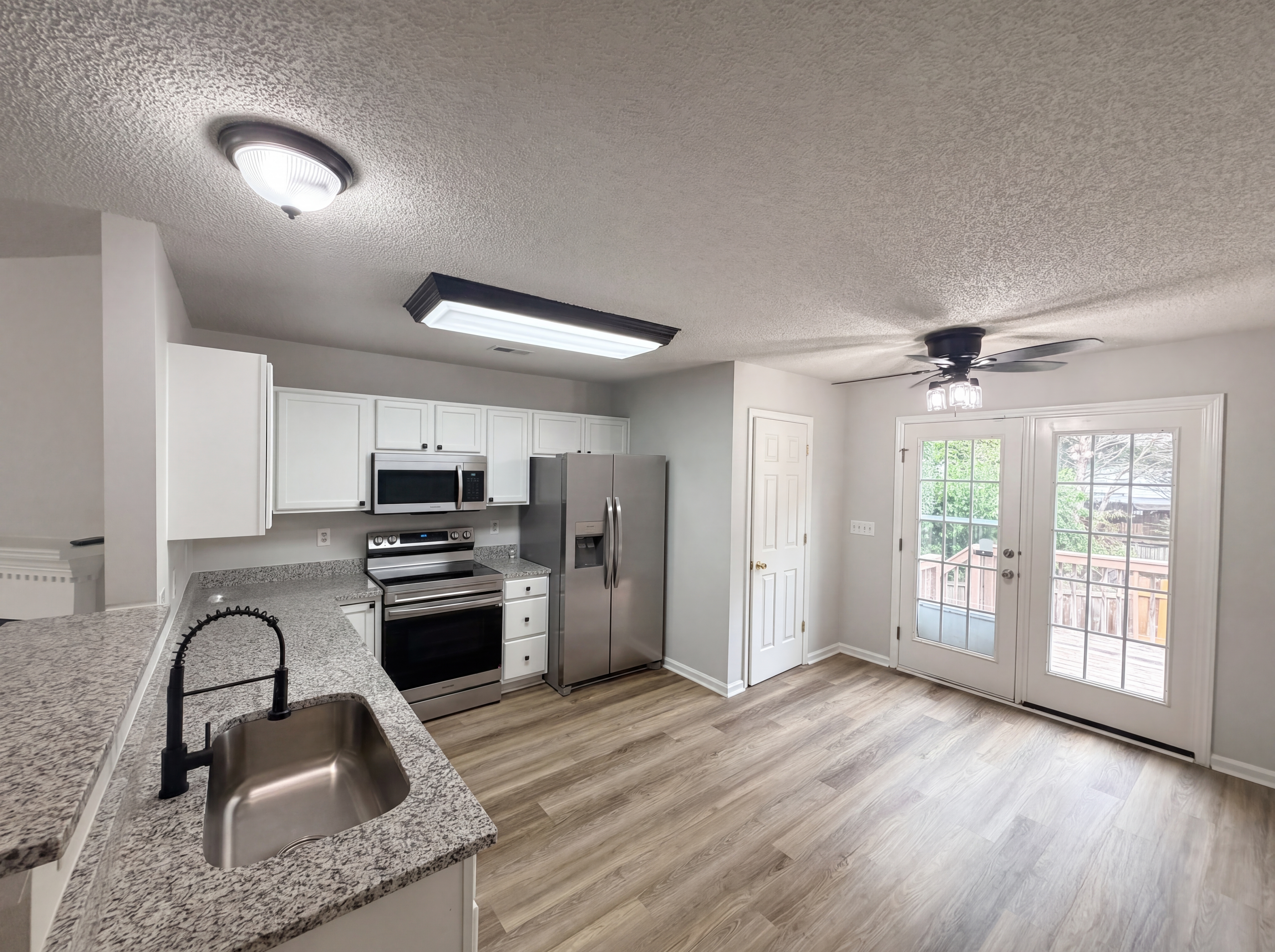 Photo 2 of 15 of 2100 Walnut Ridge Ct, Raleigh, NC