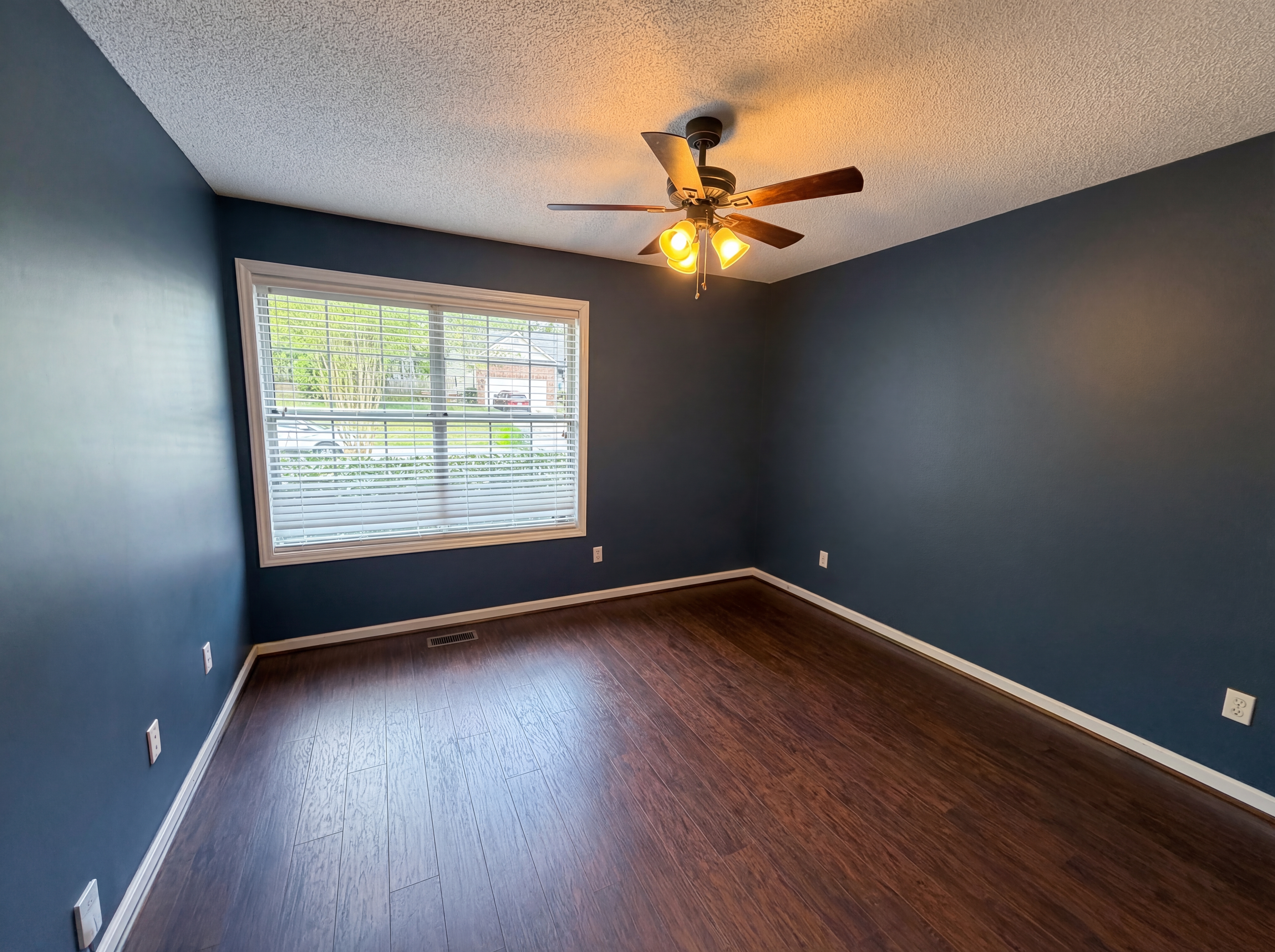 Photo 4 of 22 of 206 Gleneagle Cir, Irmo, SC