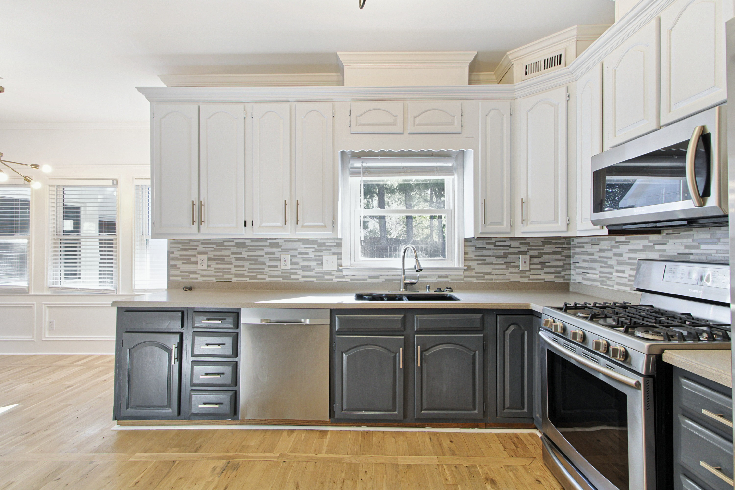 Photo 6 of 54 of 945 Brandon Ridge Dr, Roswell, GA