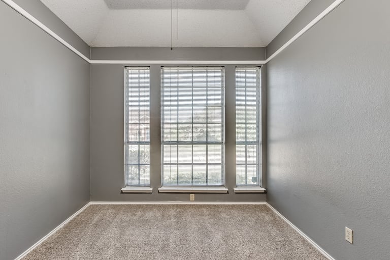 Photo 16 of 20 - 6614 Falcon St, Rowlett, TX 75089