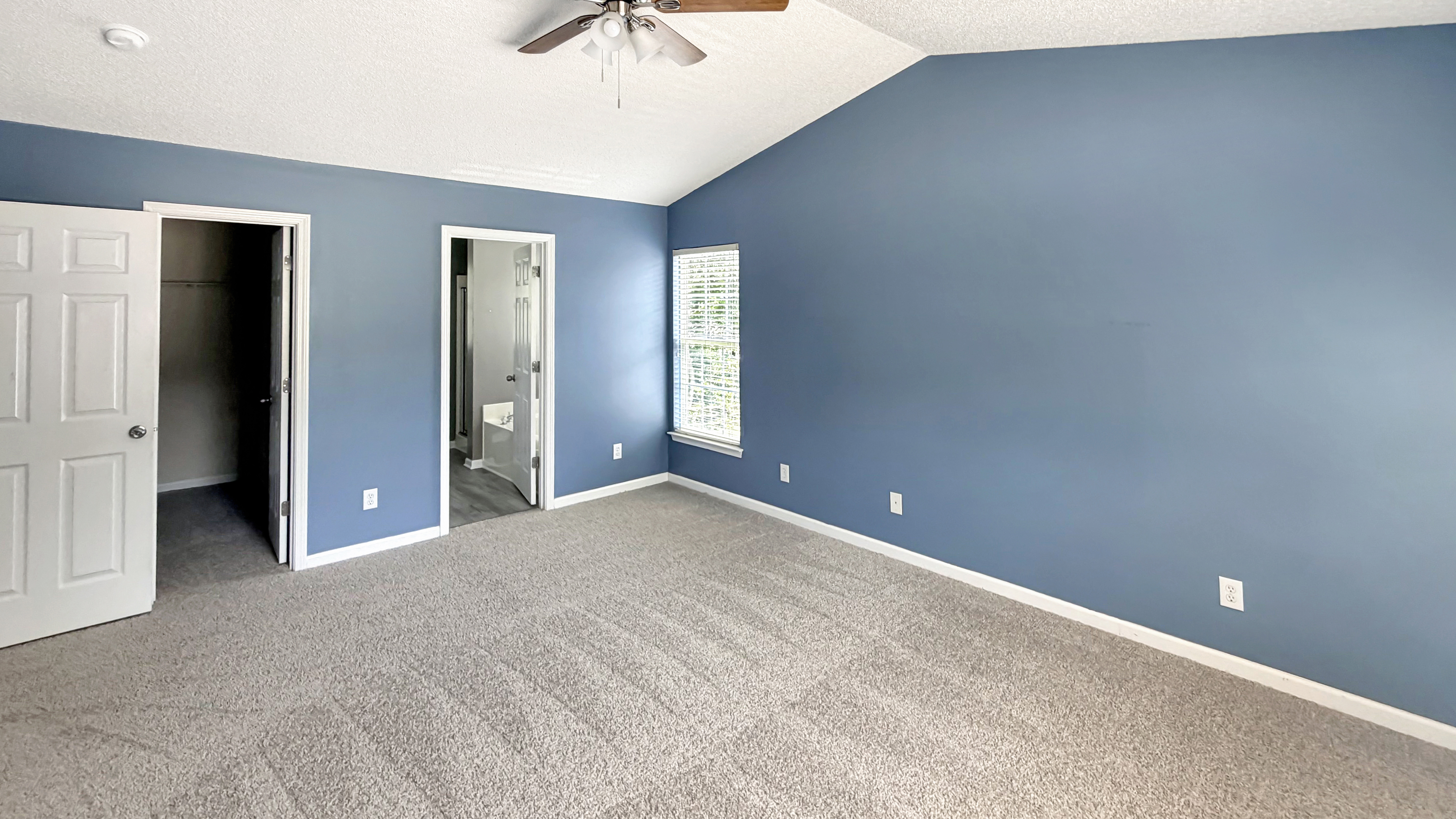 Photo 18 of 23 of 9334 Arbor Creek Dr, Charlotte, NC