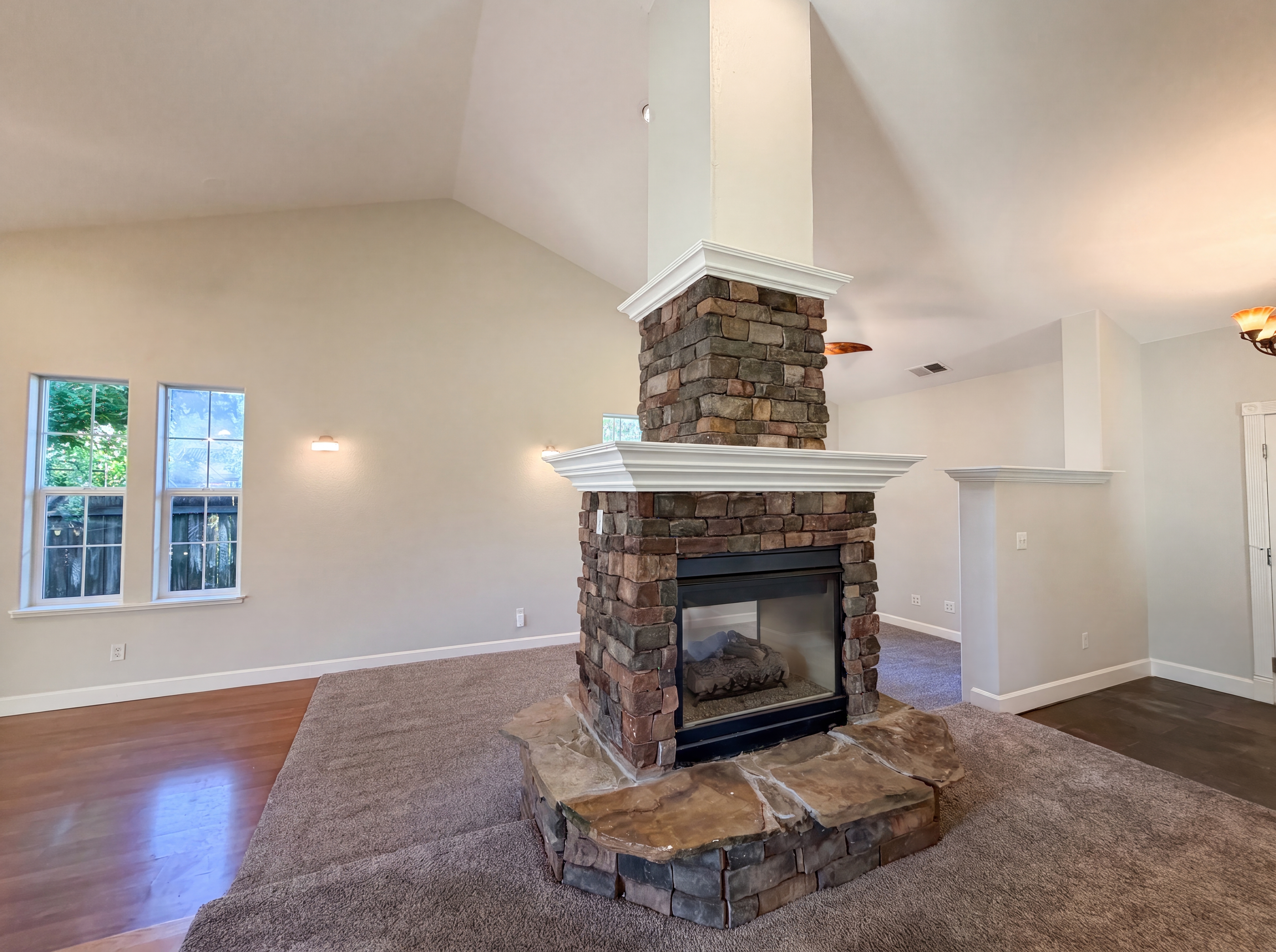 Photo 12 of 48 of 8233 Fair Way, Citrus Heights, CA