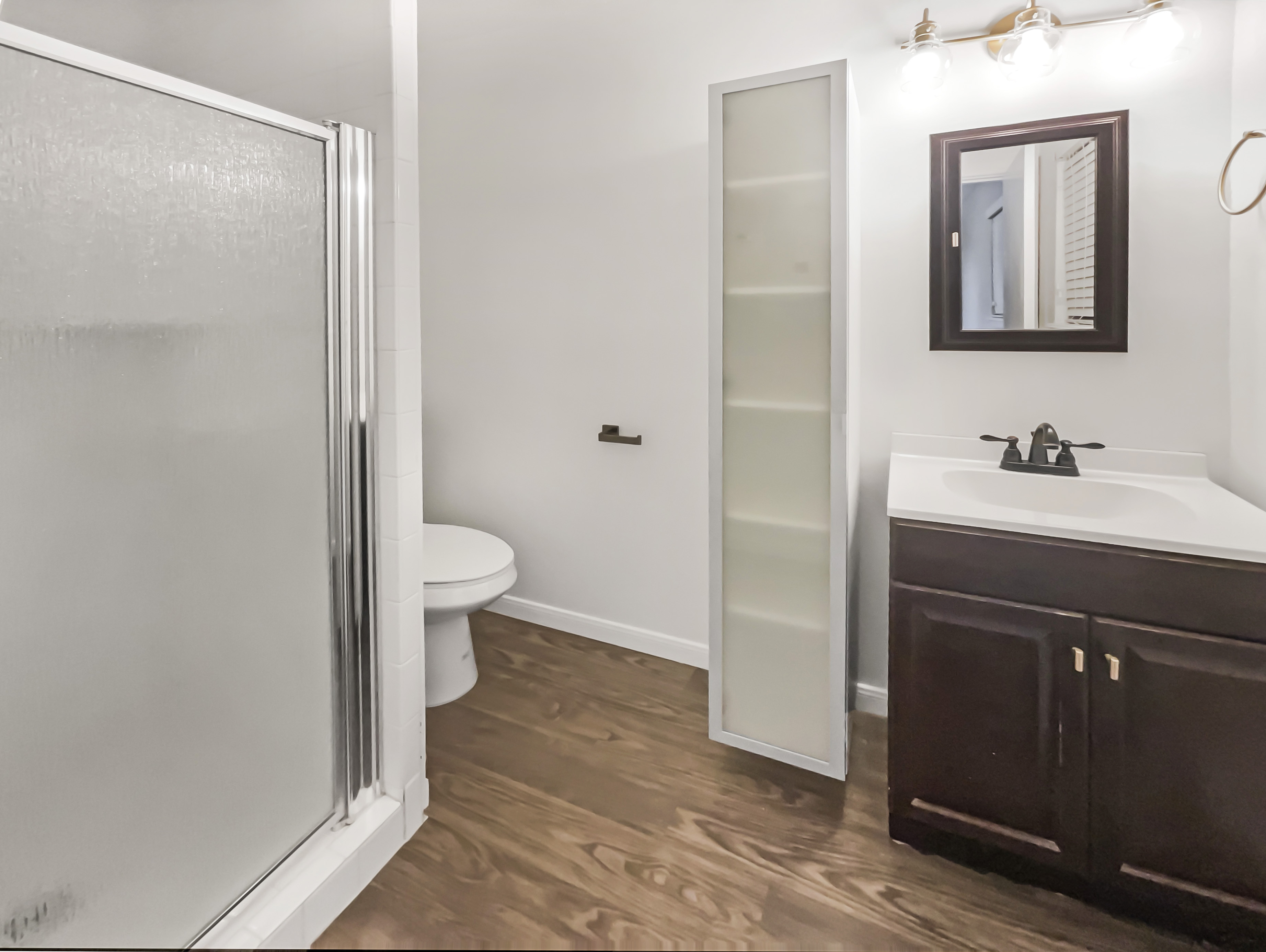 Photo 6 of 18 of 1105 E 17th St, Georgetown, TX