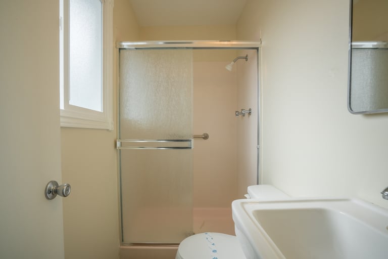 Photo 14 of 26 - 2239 W Laurel Ln, Phoenix, AZ 85029