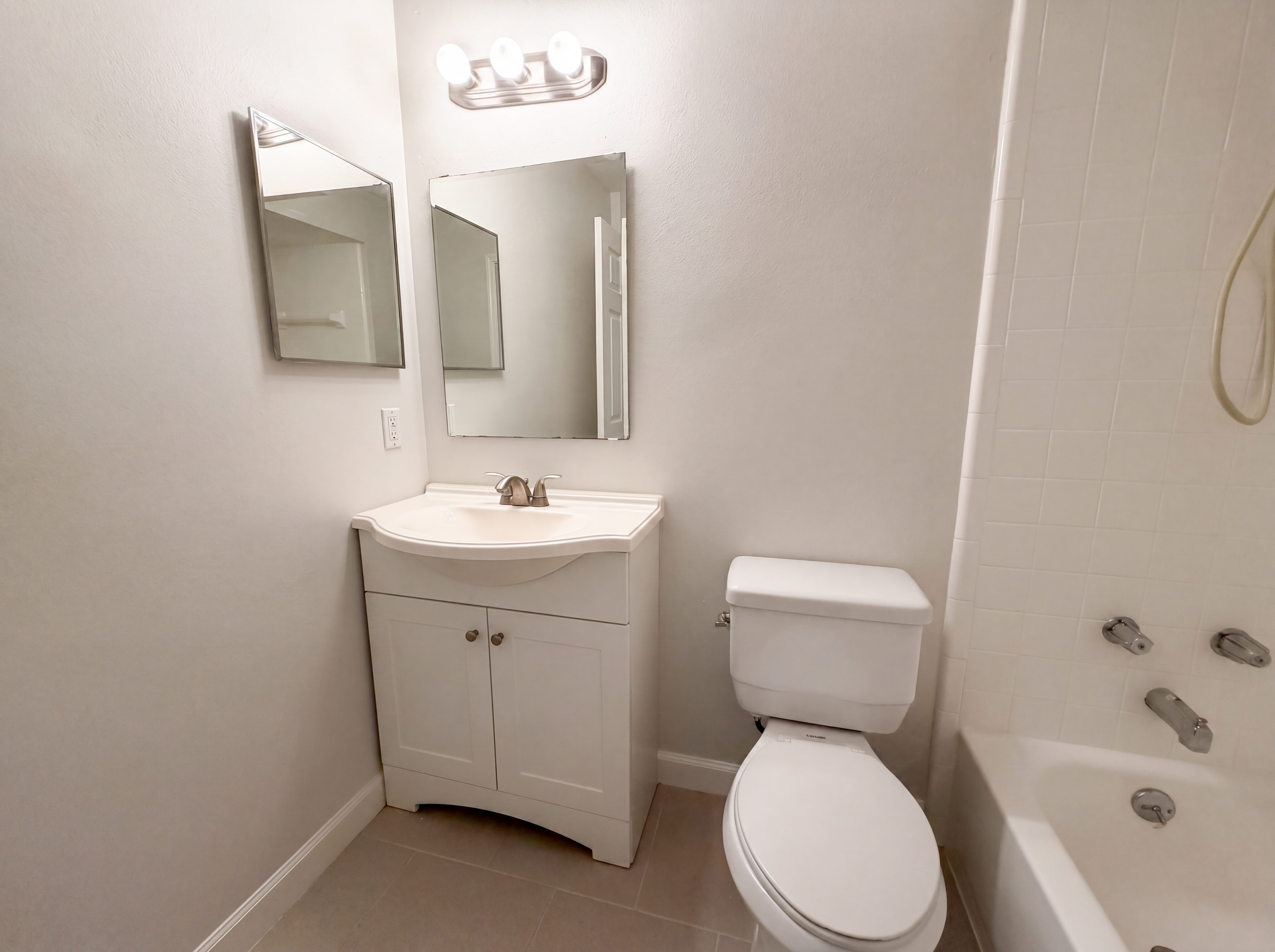 Photo 11 of 26 of 510 Green Spring Cir, Winter Springs, FL