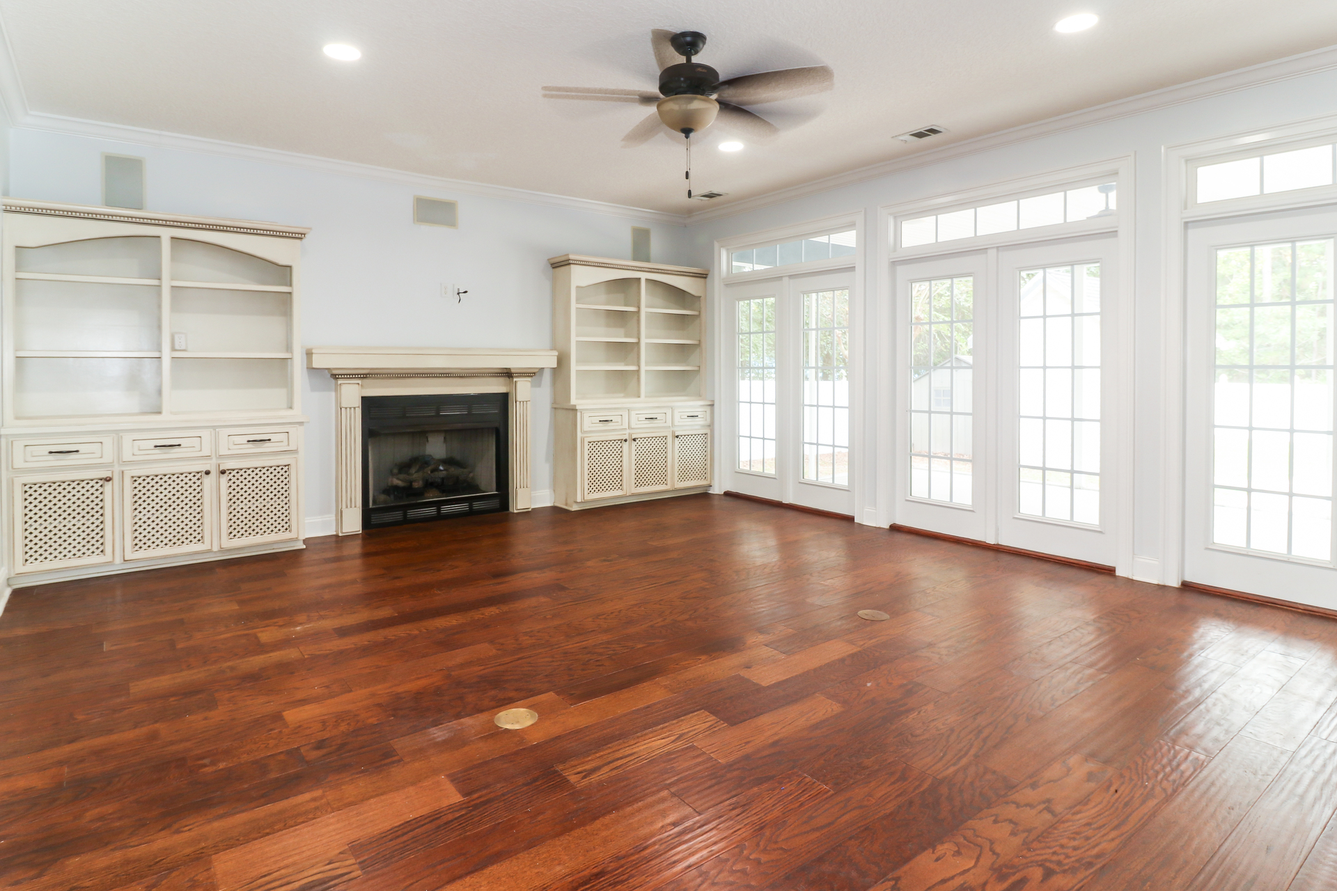 Photo 3 of 22 of 746 Catherine St, Jesup, GA