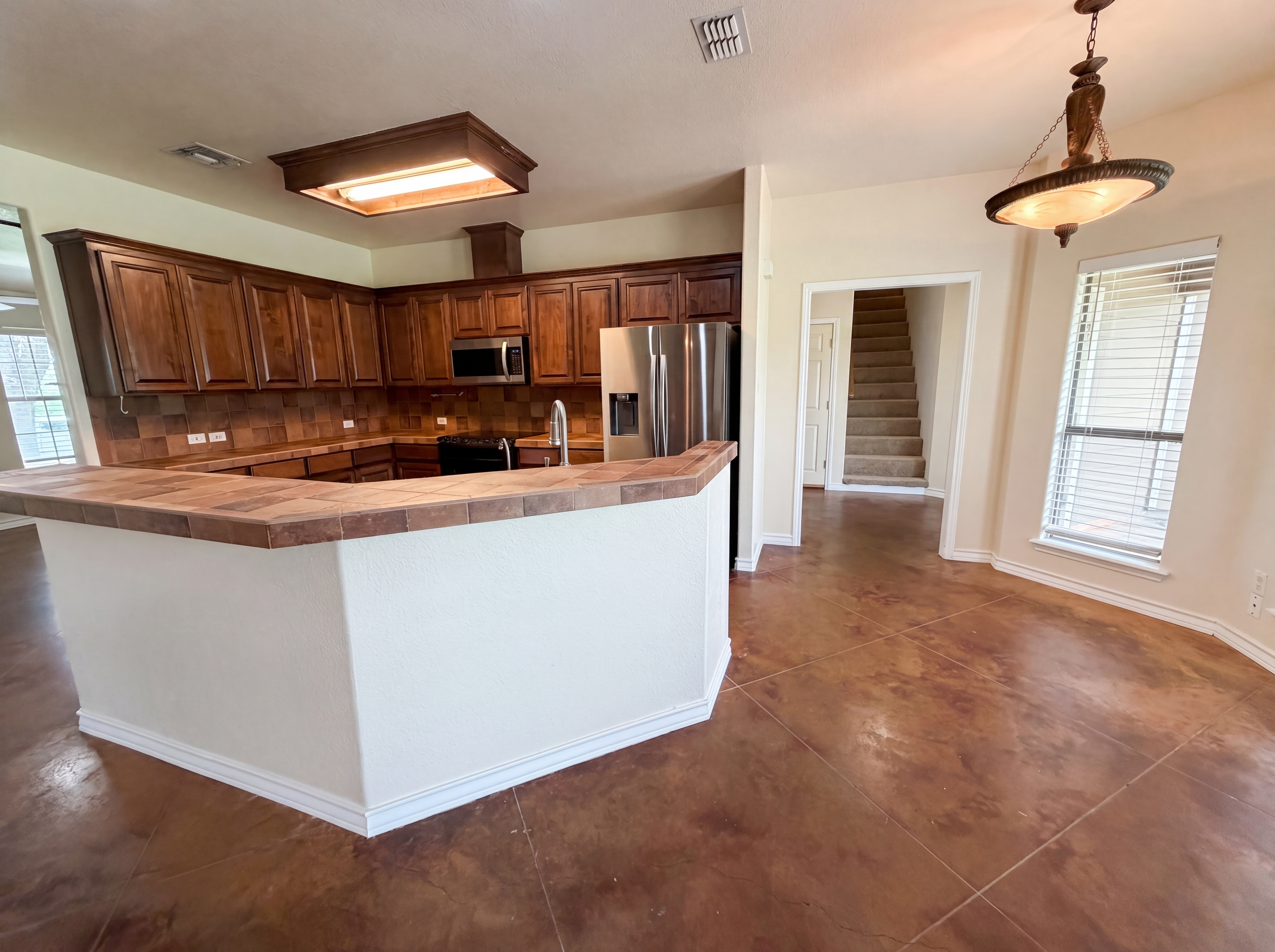 Photo 11 of 23 of 212 House Ave, Sandia, TX