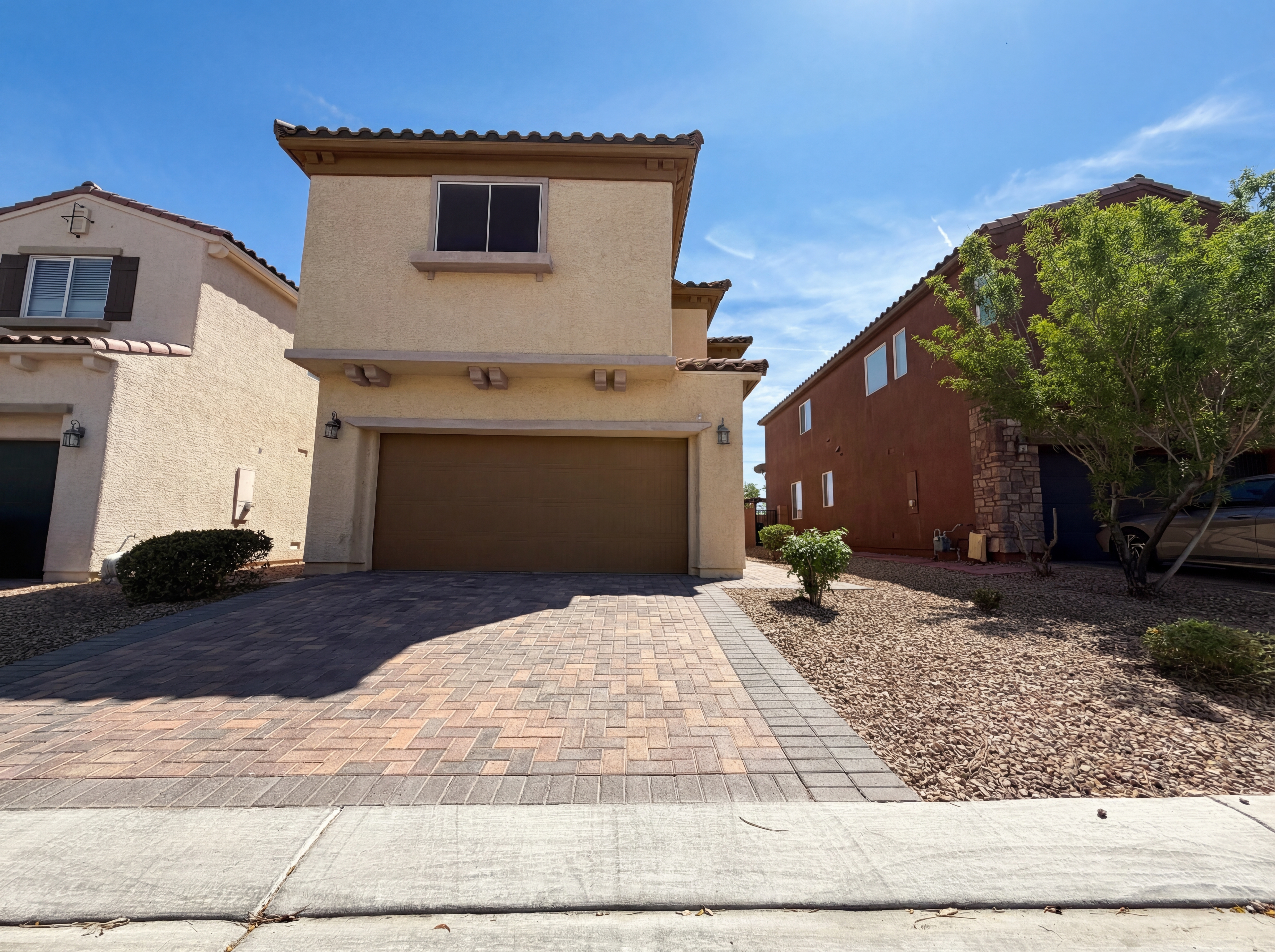 Photo 7 of 27 of 779 Proud Waters Ct, Las Vegas, NV