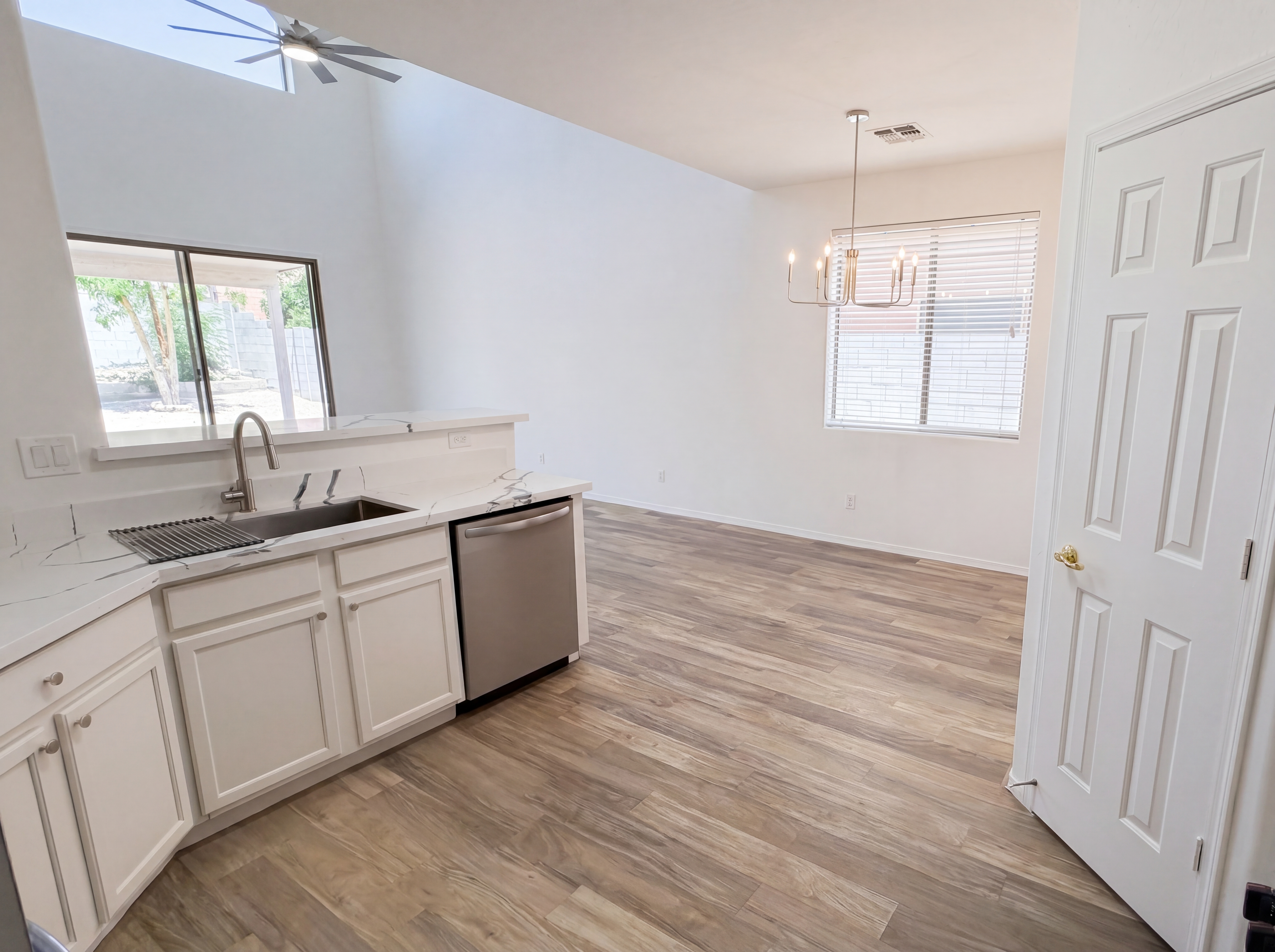 Photo 13 of 37 of 6764 W Tether Trl, Peoria, AZ