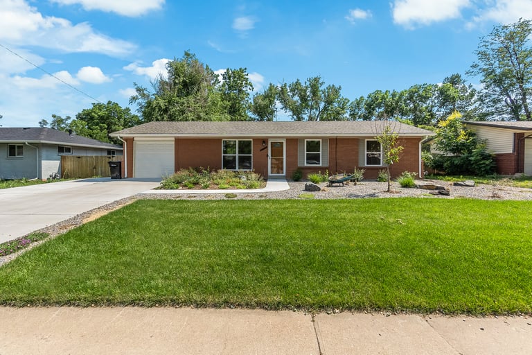 Photo 1 of 17 - 12180 W 65th Ave, Arvada, CO 80004