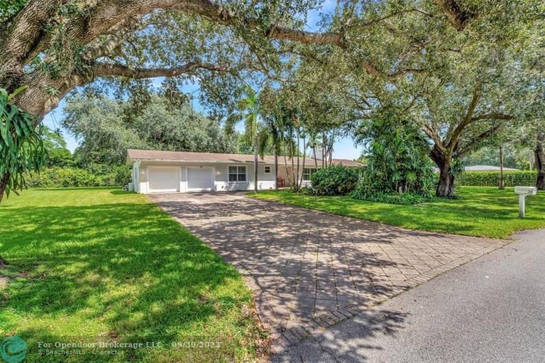 default property photo