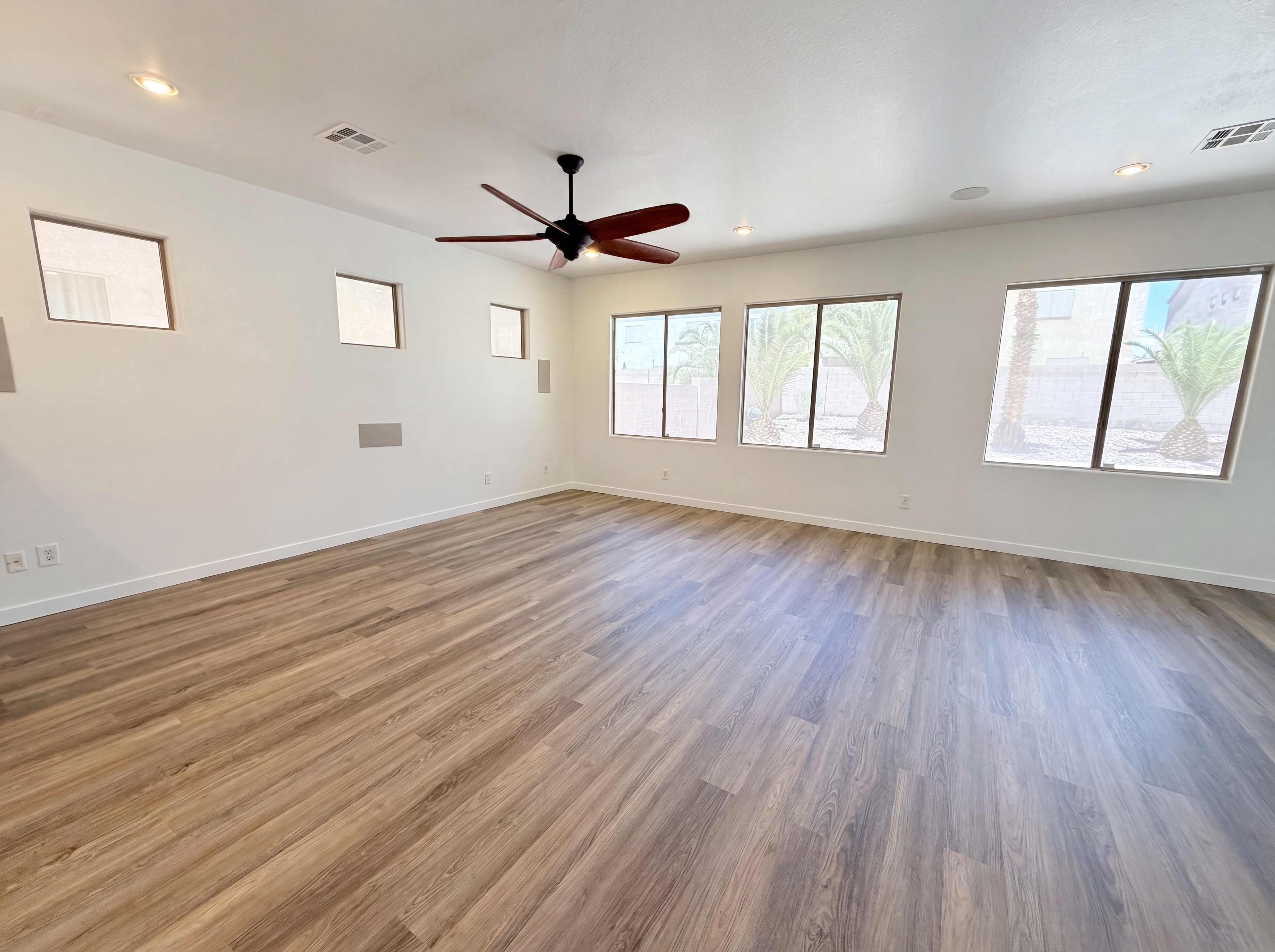 Photo 12 of 52 of 1812 John Bevy Ct, North Las Vegas, NV