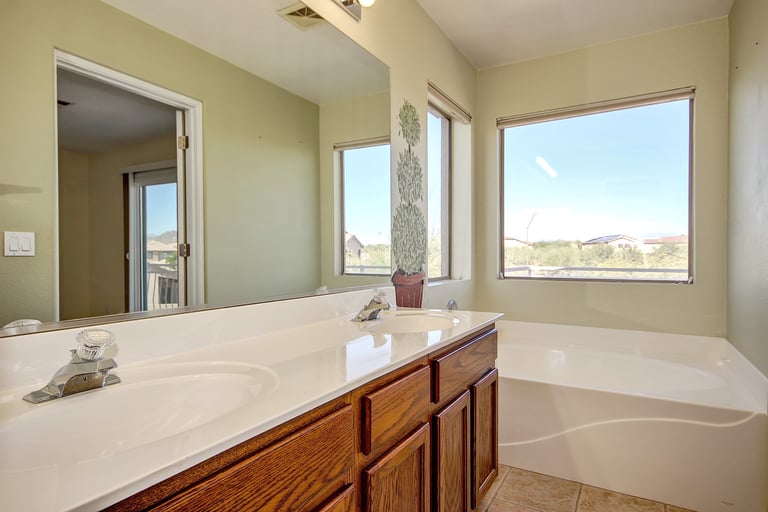 Photo 12 of 27 - 3626 W Keller Ct, Anthem, AZ 85086