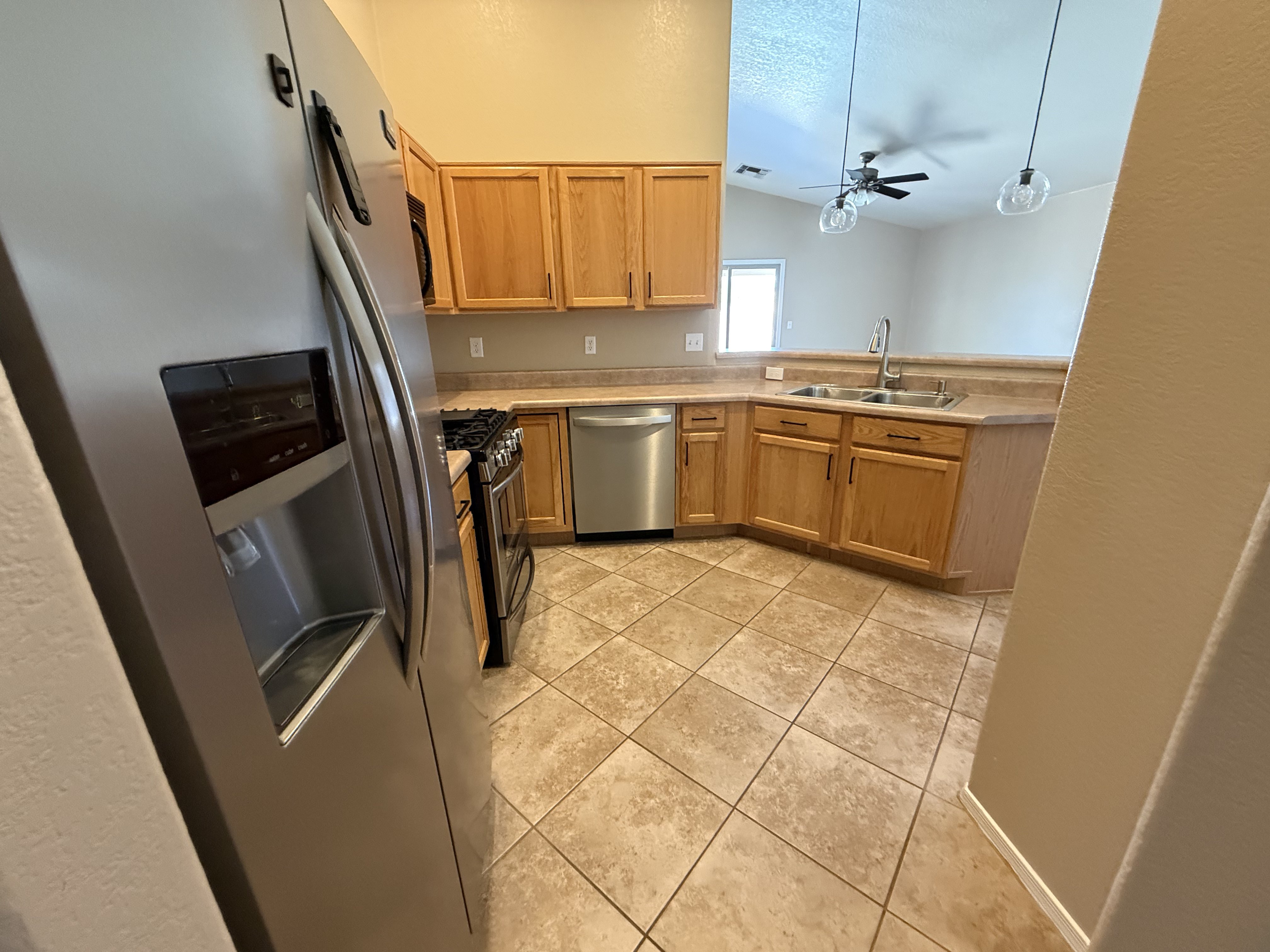 Photo 6 of 27 of 7718 S Titanite Ln, Tucson, AZ