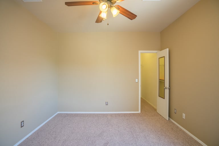 Photo 22 of 32 - 15422 N 170th Ln, Surprise, AZ 85388