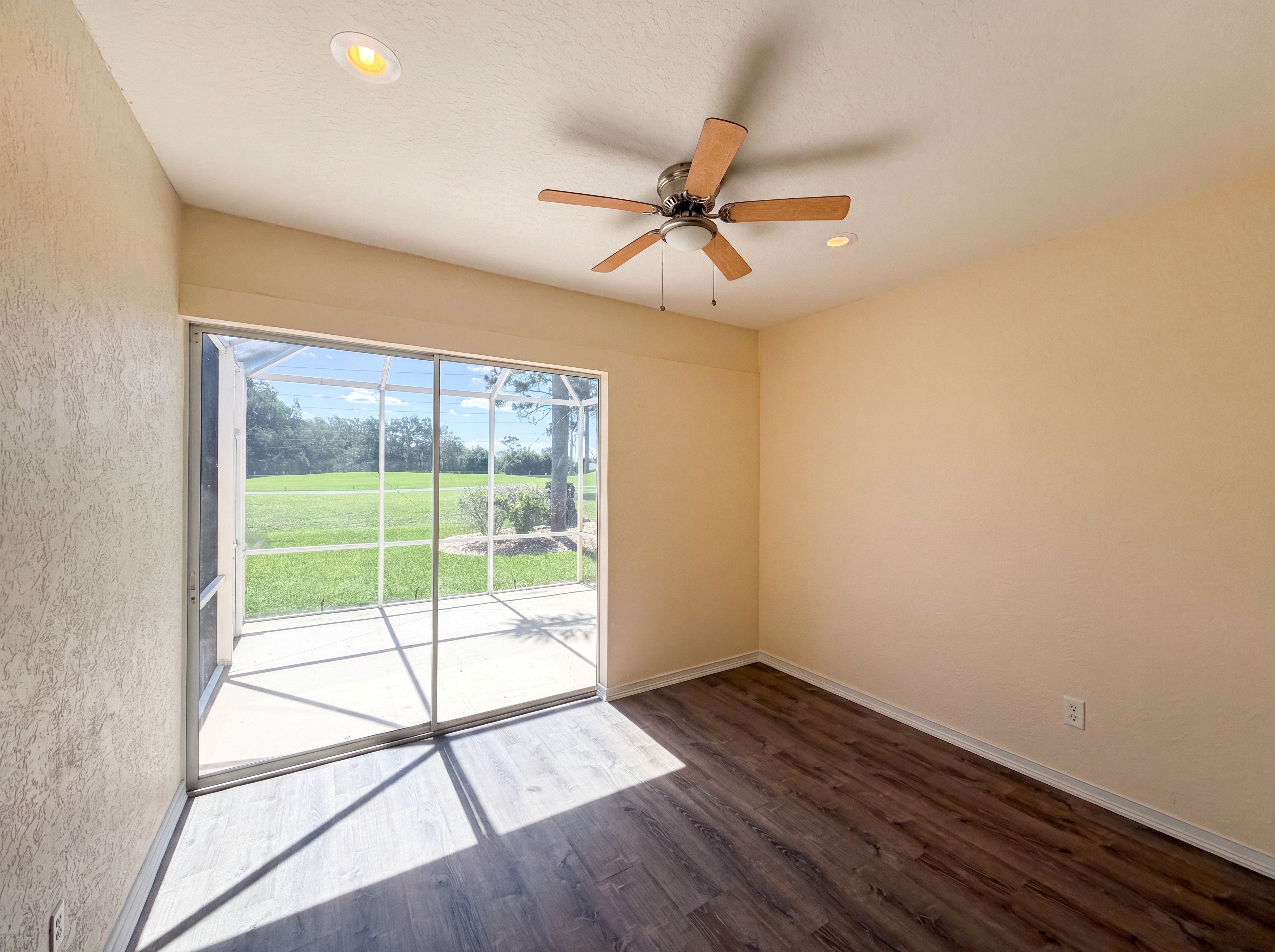 Photo 9 of 23 of 3608 Creekside Dr, Sebring, FL