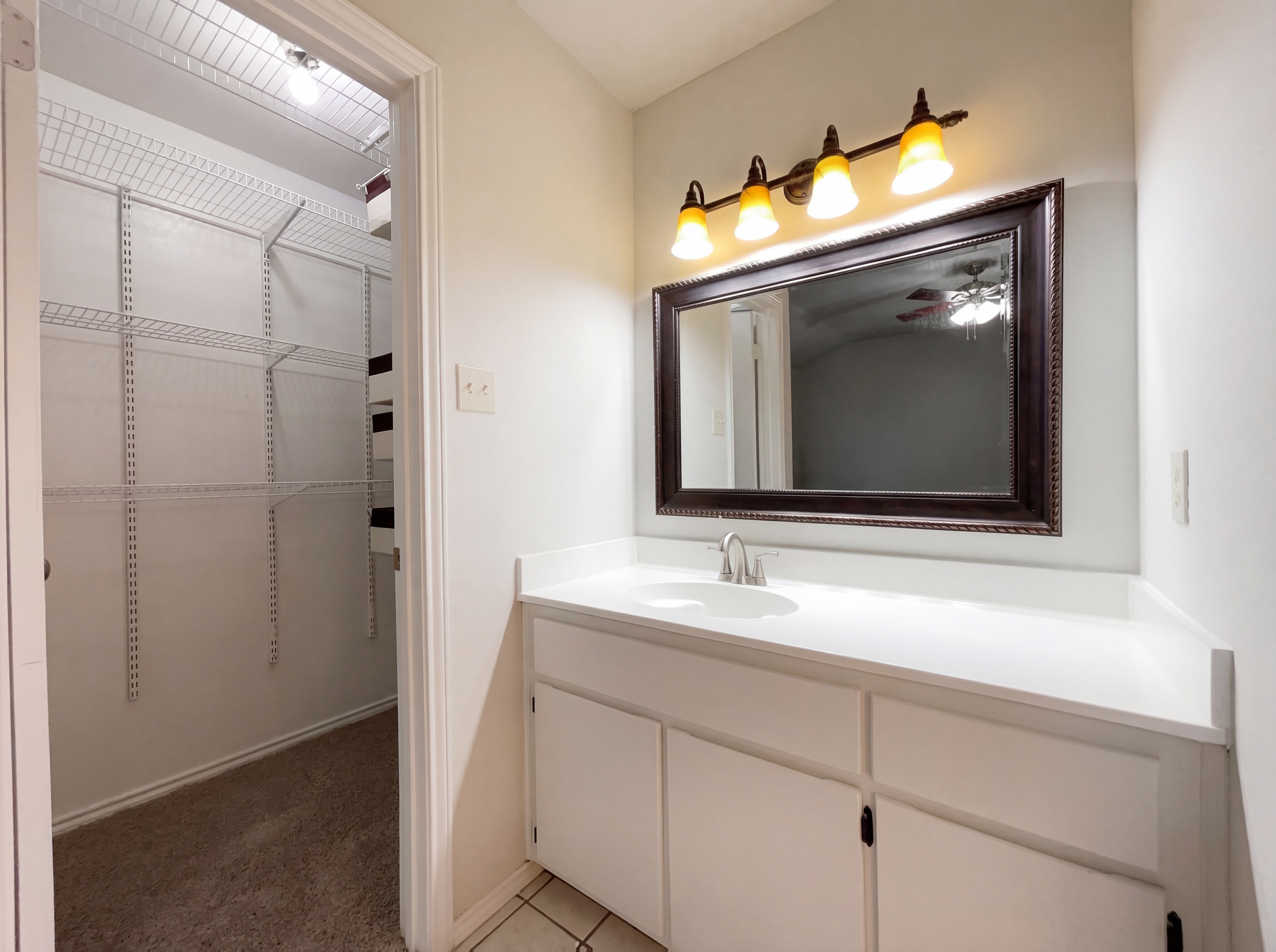 Photo 14 of 16 of 2175 Timberleaf Cir, Ingleside, TX