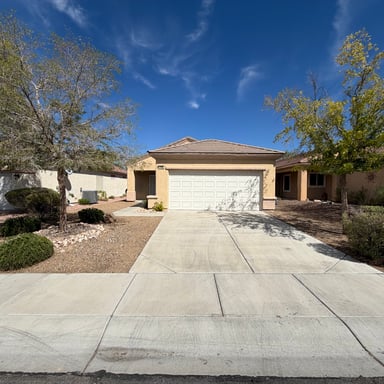 Property photo 1 of 1762 Black Fox Canyon Rd