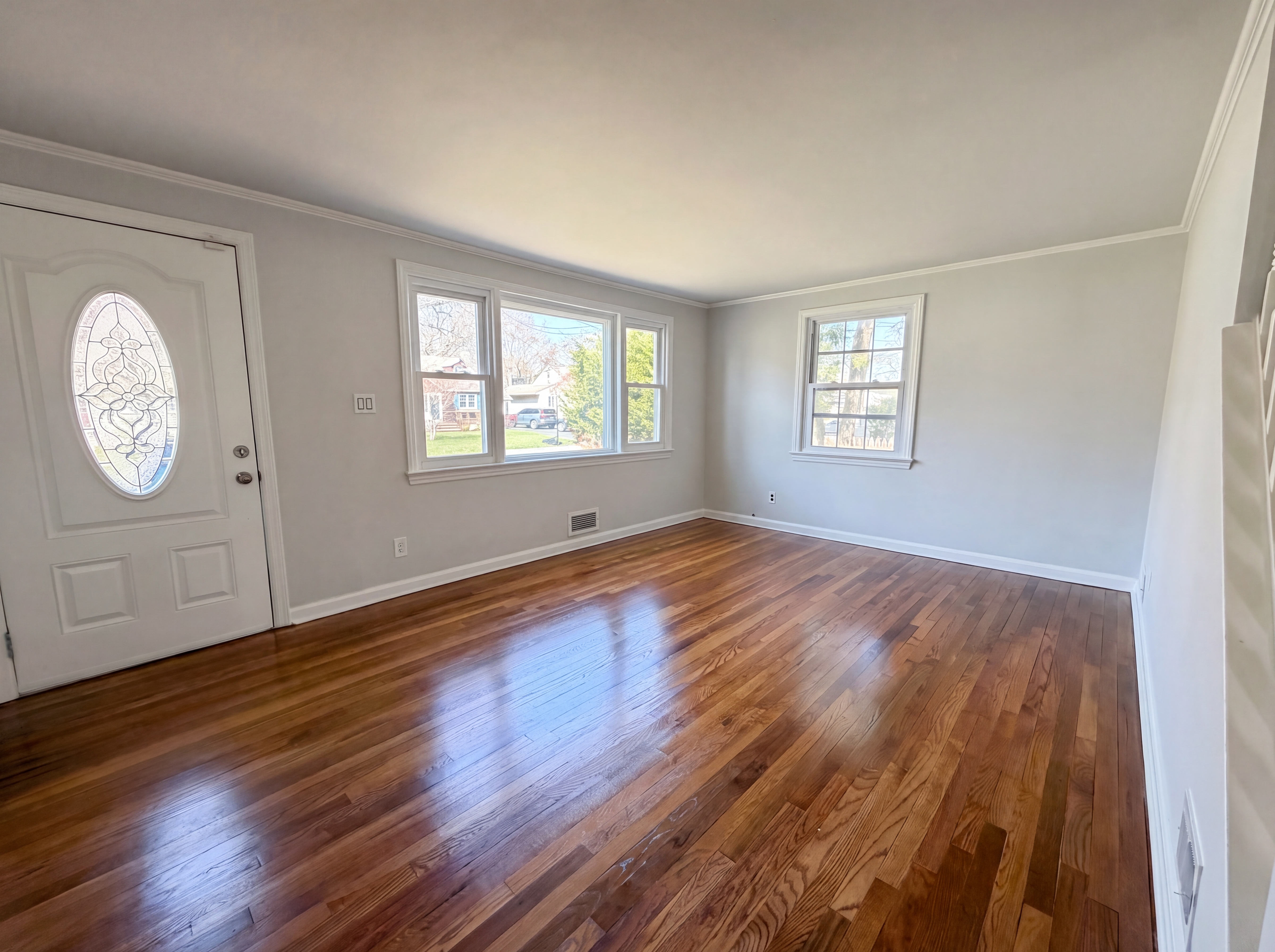 Photo 7 of 23 of 19 Delekas Ave, South Plainfield, NJ