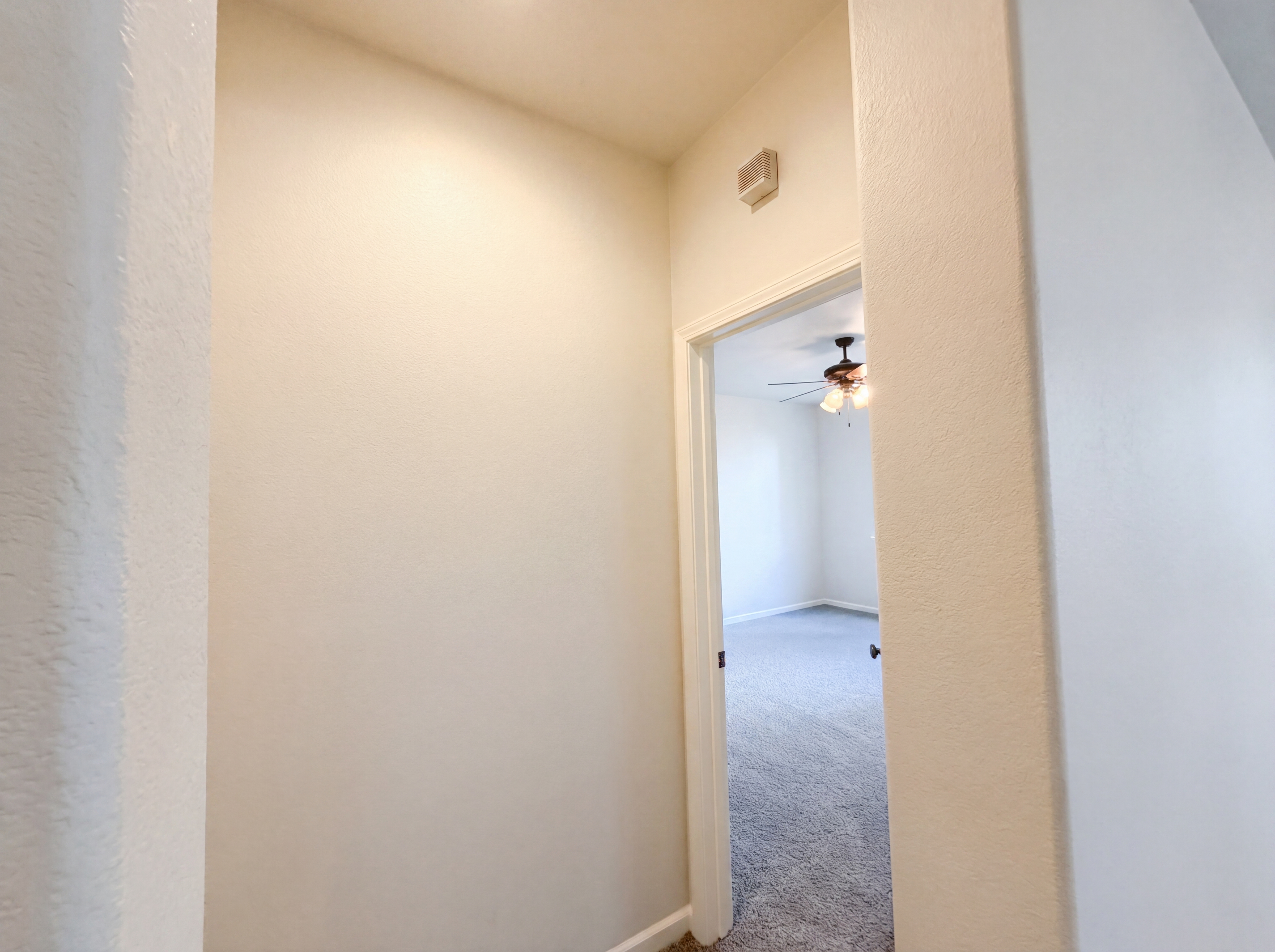 Photo 19 of 43 of 8532 Hawley Way, Elk Grove, CA