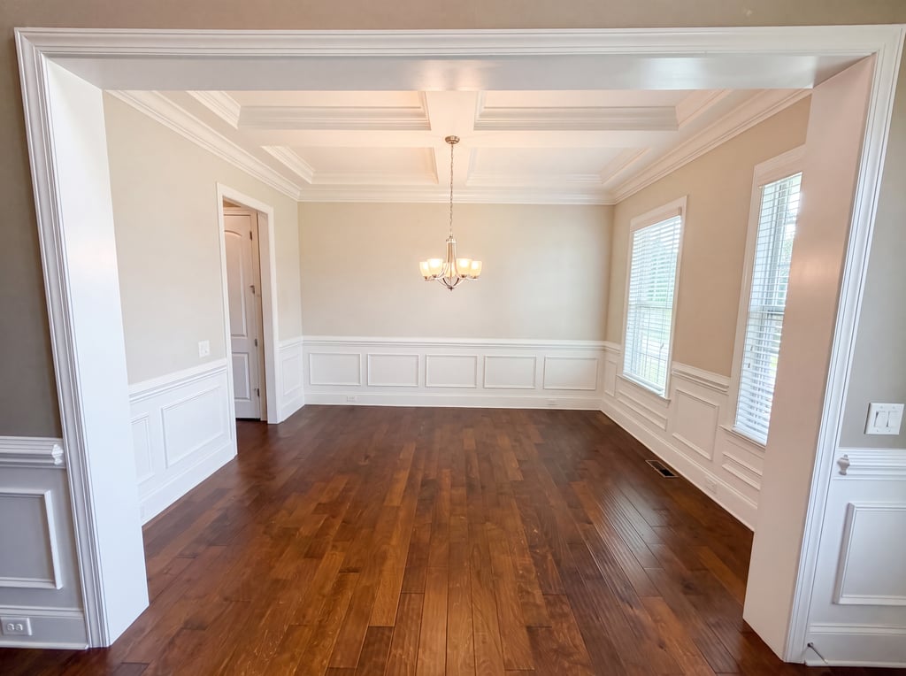 Photo 10 of 37 of 205 N Centurion Ln, Mount Holly, NC