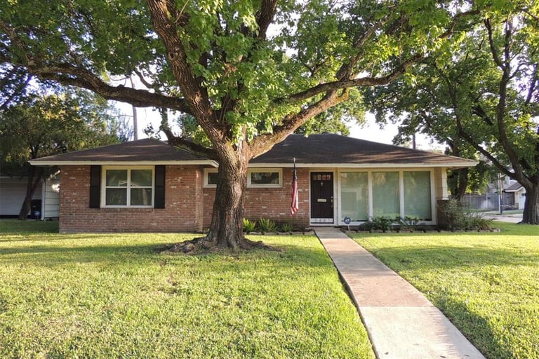 5441 Schumacher Ln, Houston, TX 77056 Opendoor