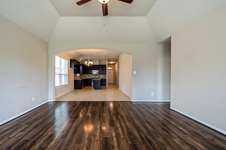 Photo 10 of 24 - 24627 Colonial Maple Dr, Katy, TX 77493
