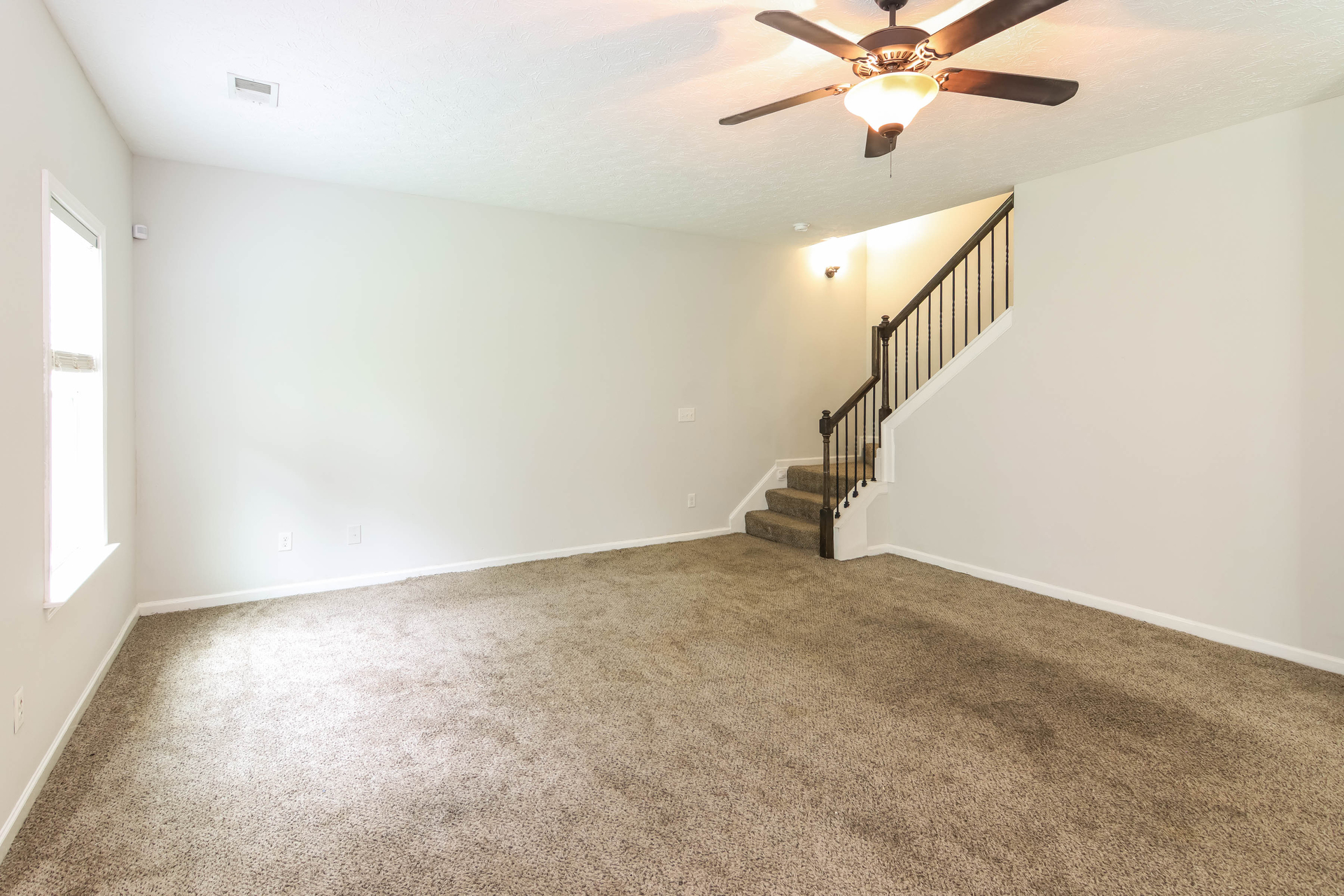Photo 20 of 22 of 20 Forest Ridge Ln, Phenix City, AL