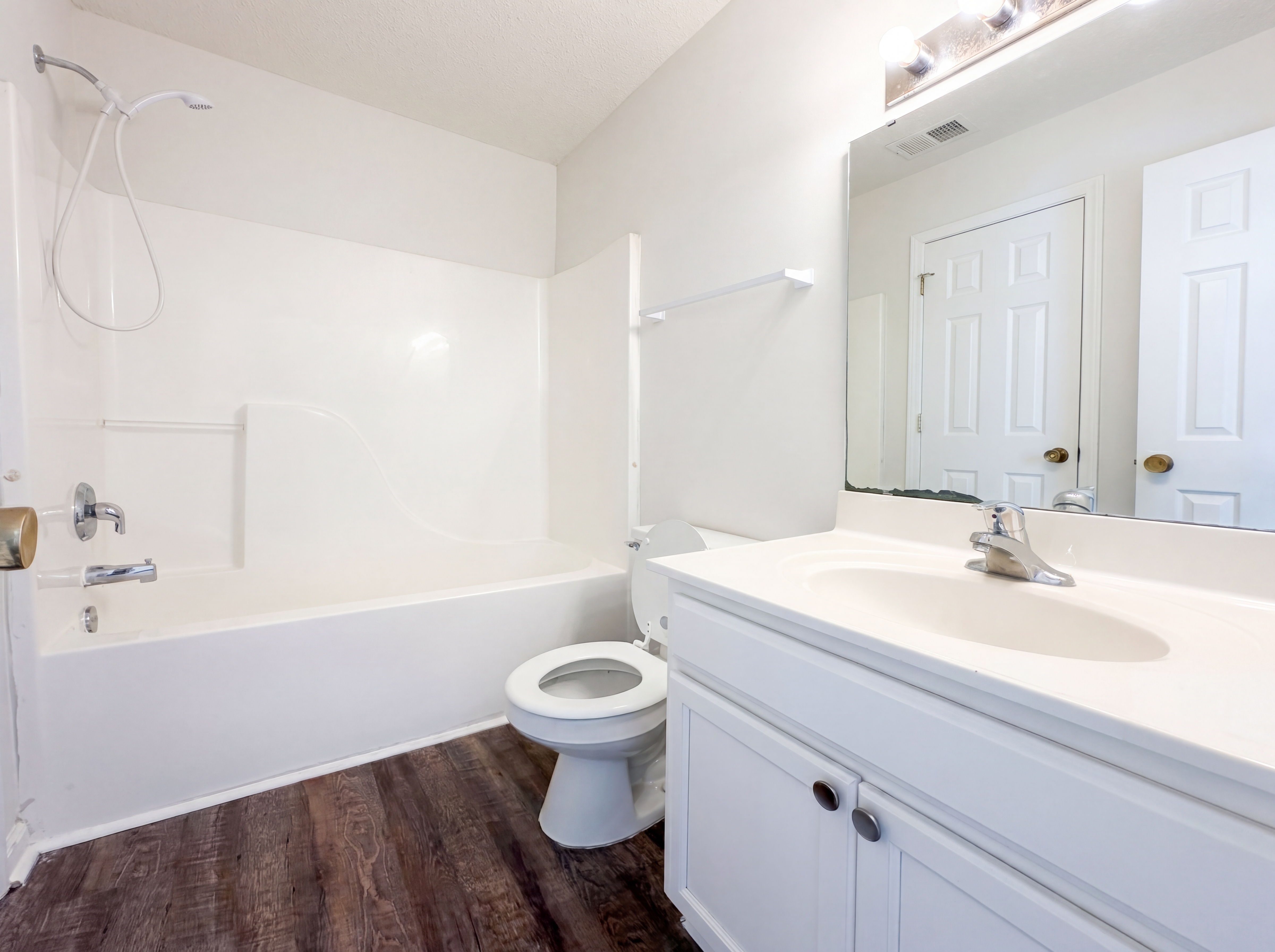 Photo 15 of 22 of 507 Summit Terrace Ct, Columbia, SC