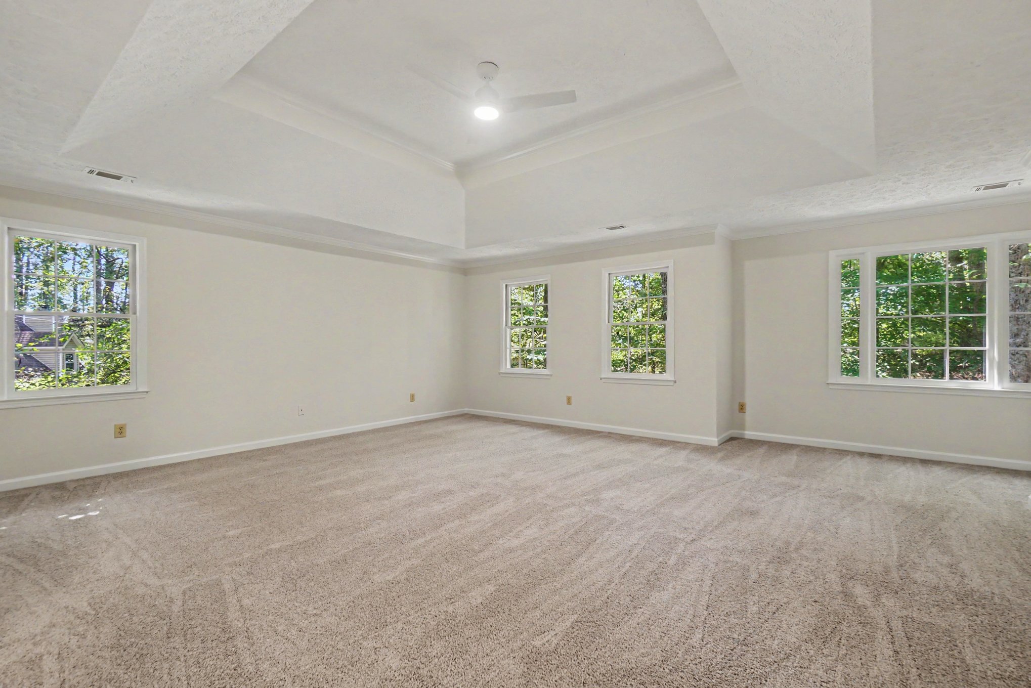 Photo 4 of 20 of 515 Teresa Ln, Canton, GA